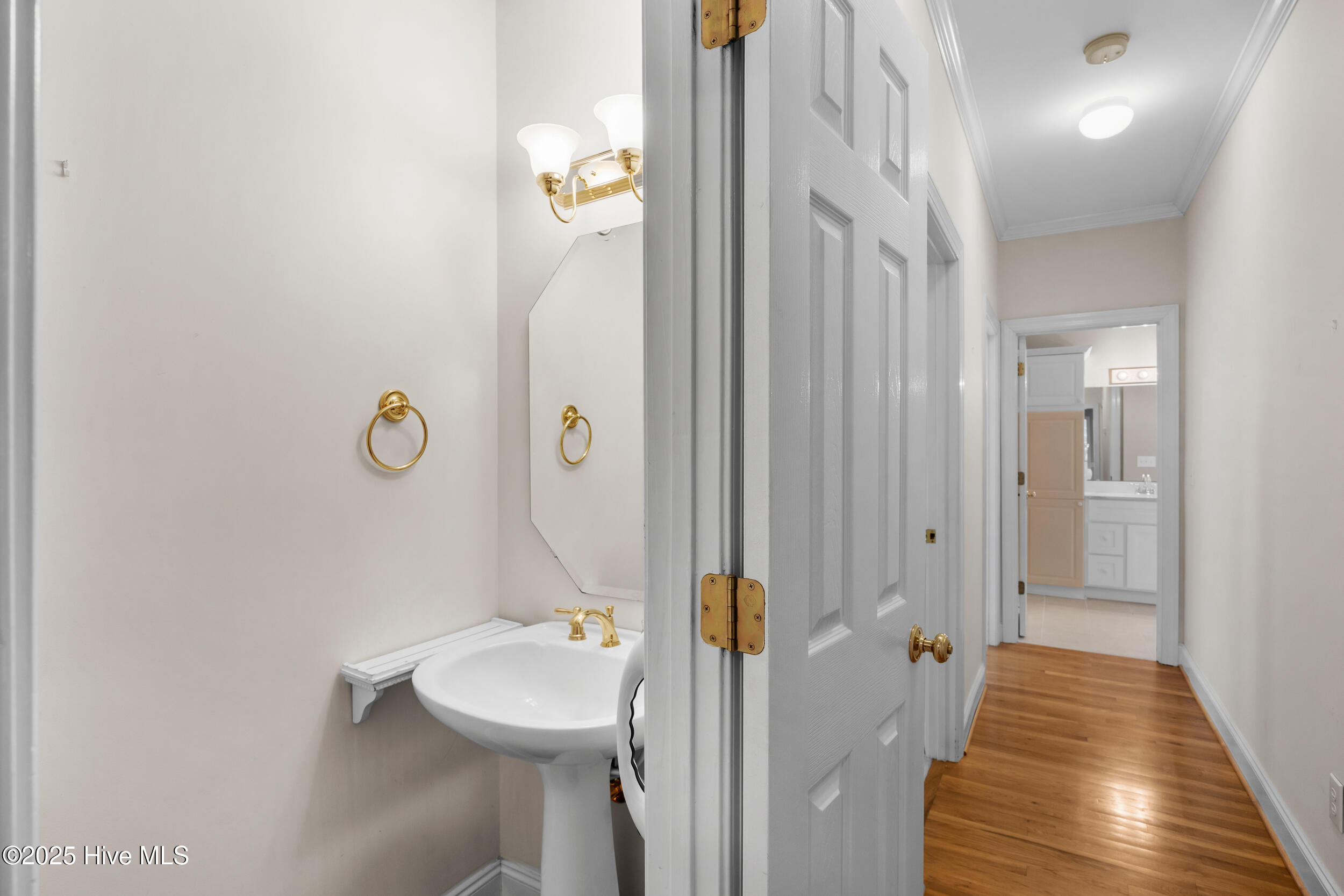 4228 Aftonshire Drive Property Photo 25