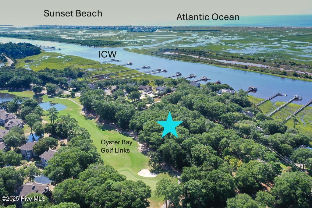 822 14 & 15 Shoreline Drive W Property Photo 1
