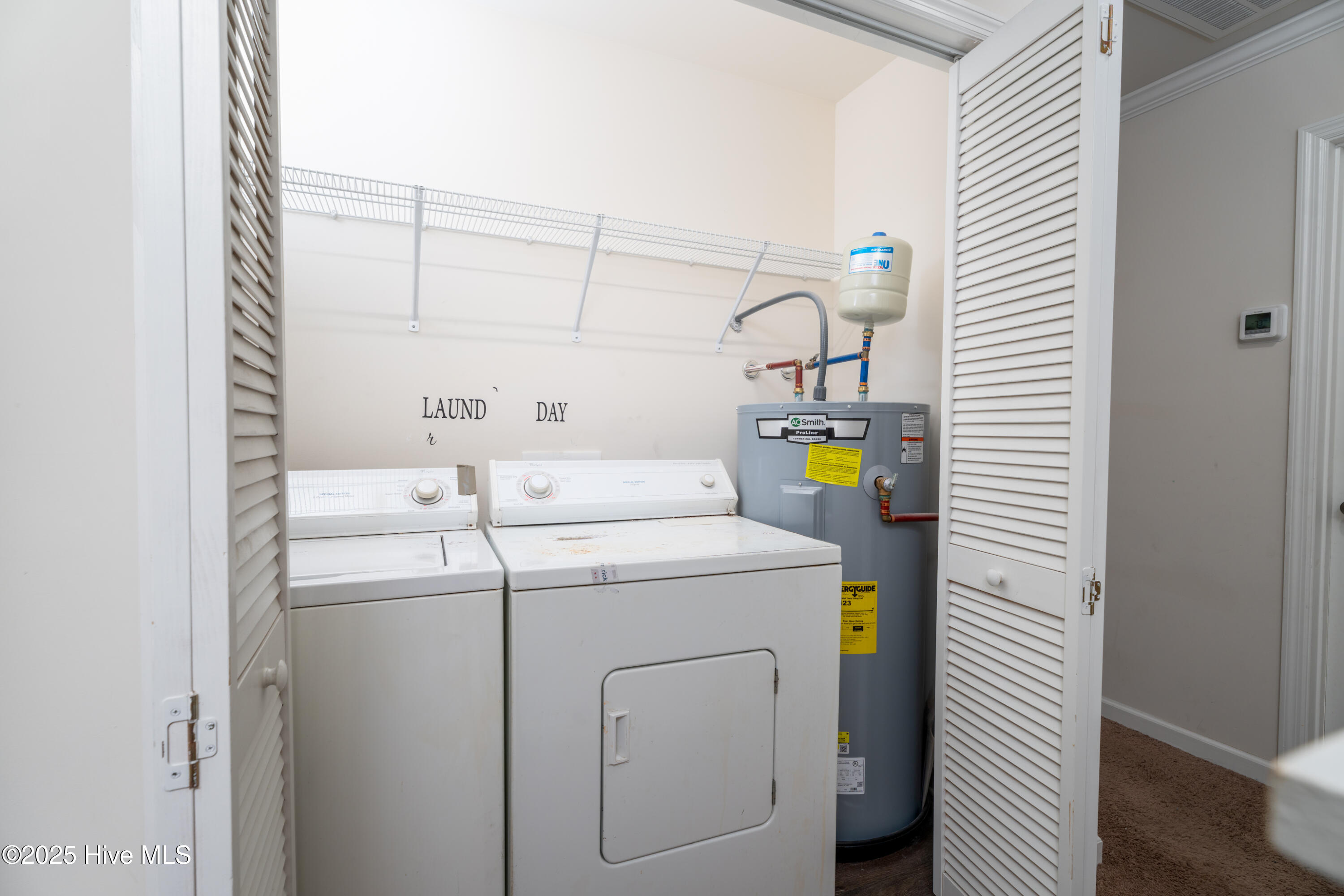 306 Kenan Loop Property Photo 17
