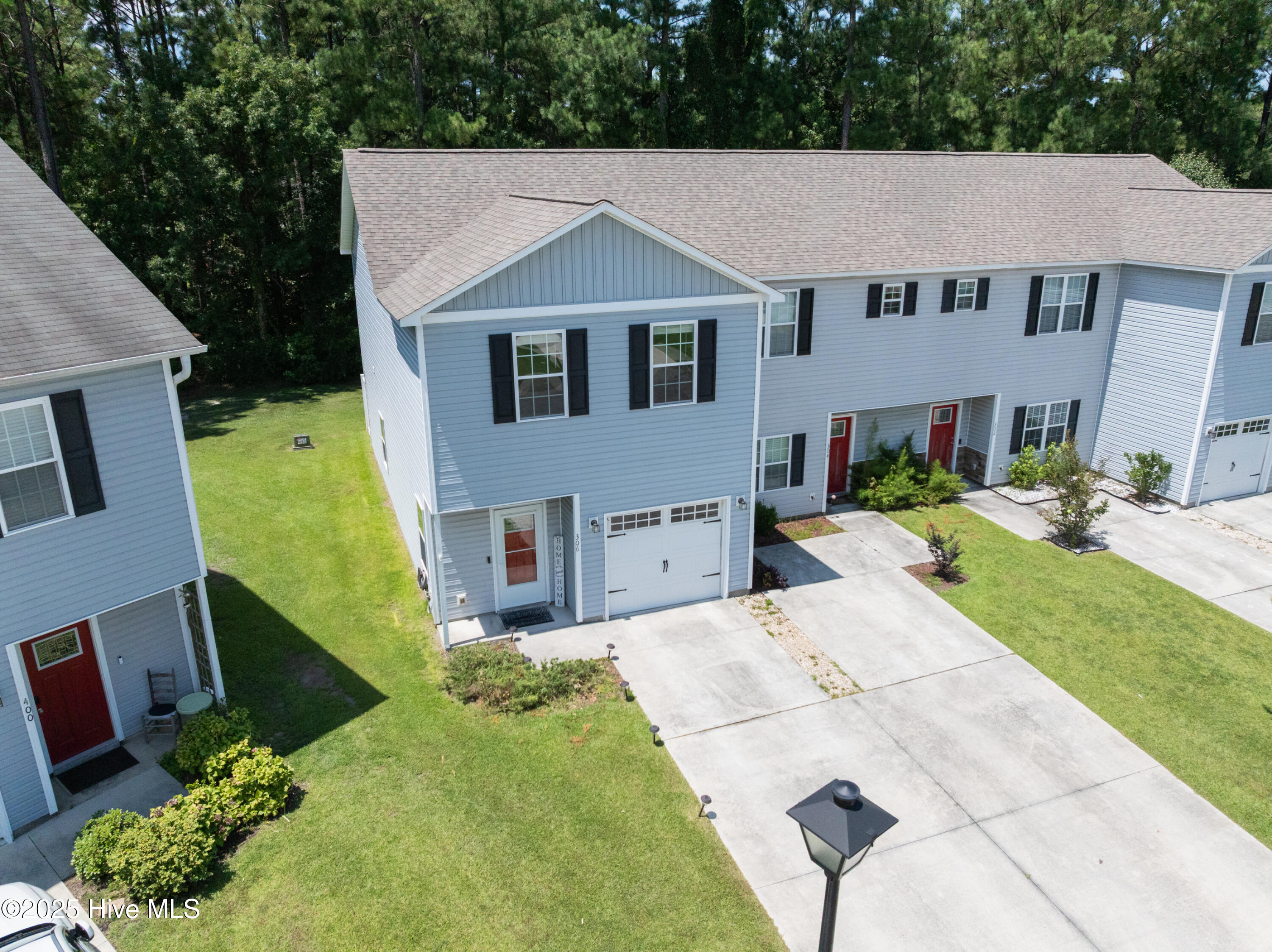 306 Kenan Loop Property Photo 26