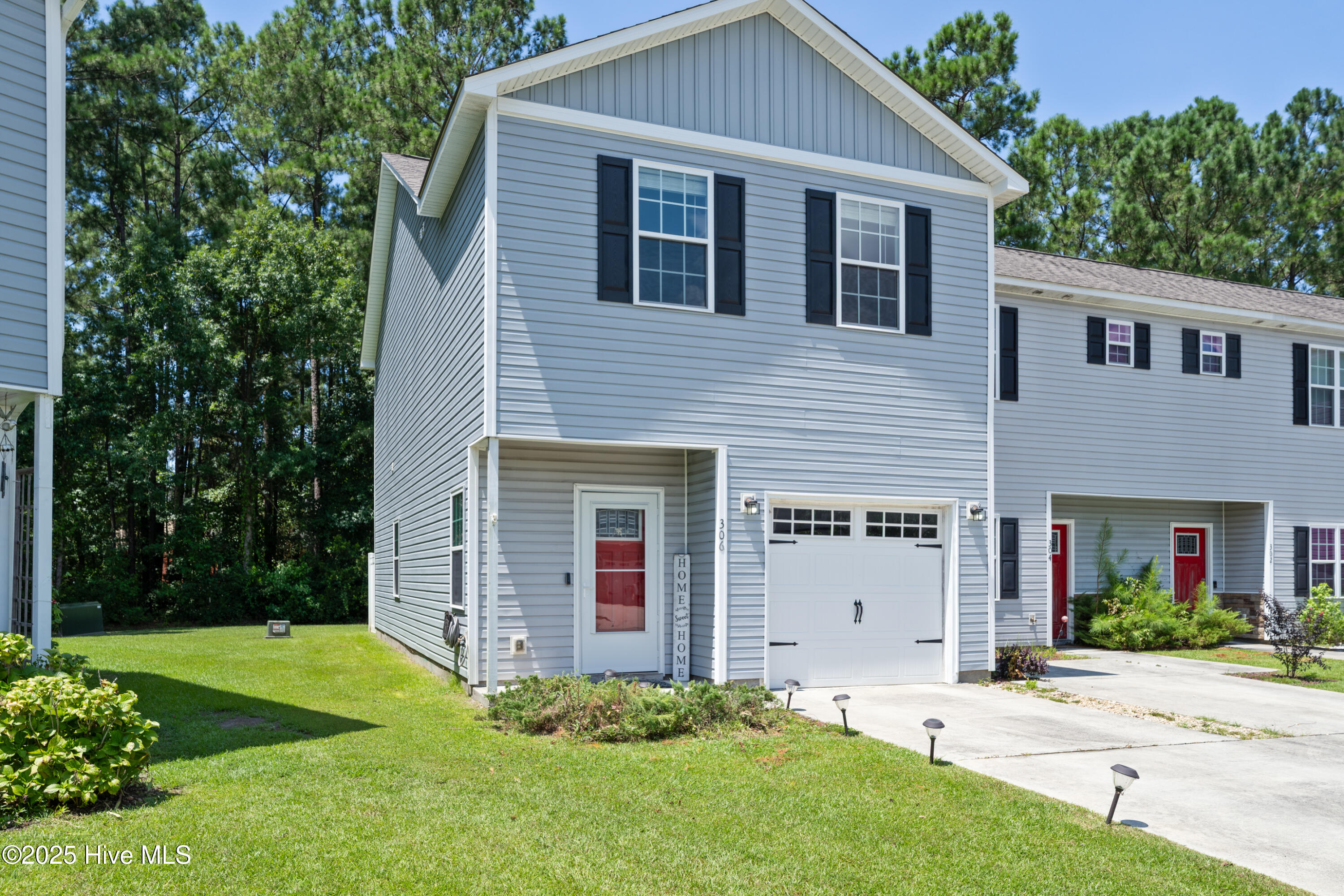 306 Kenan Loop Property Photo 29