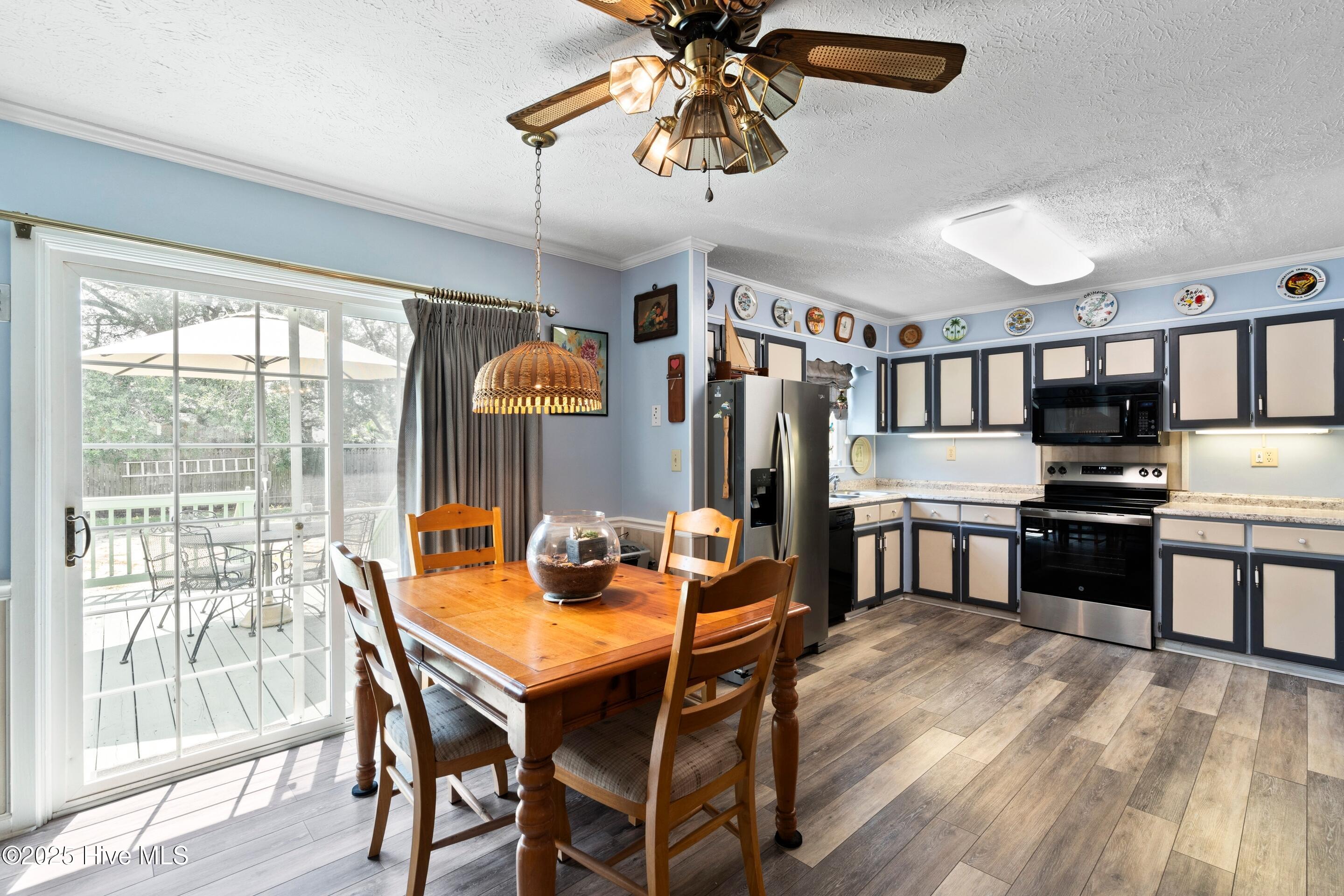 210 Ne 52nd Street Property Photo 17