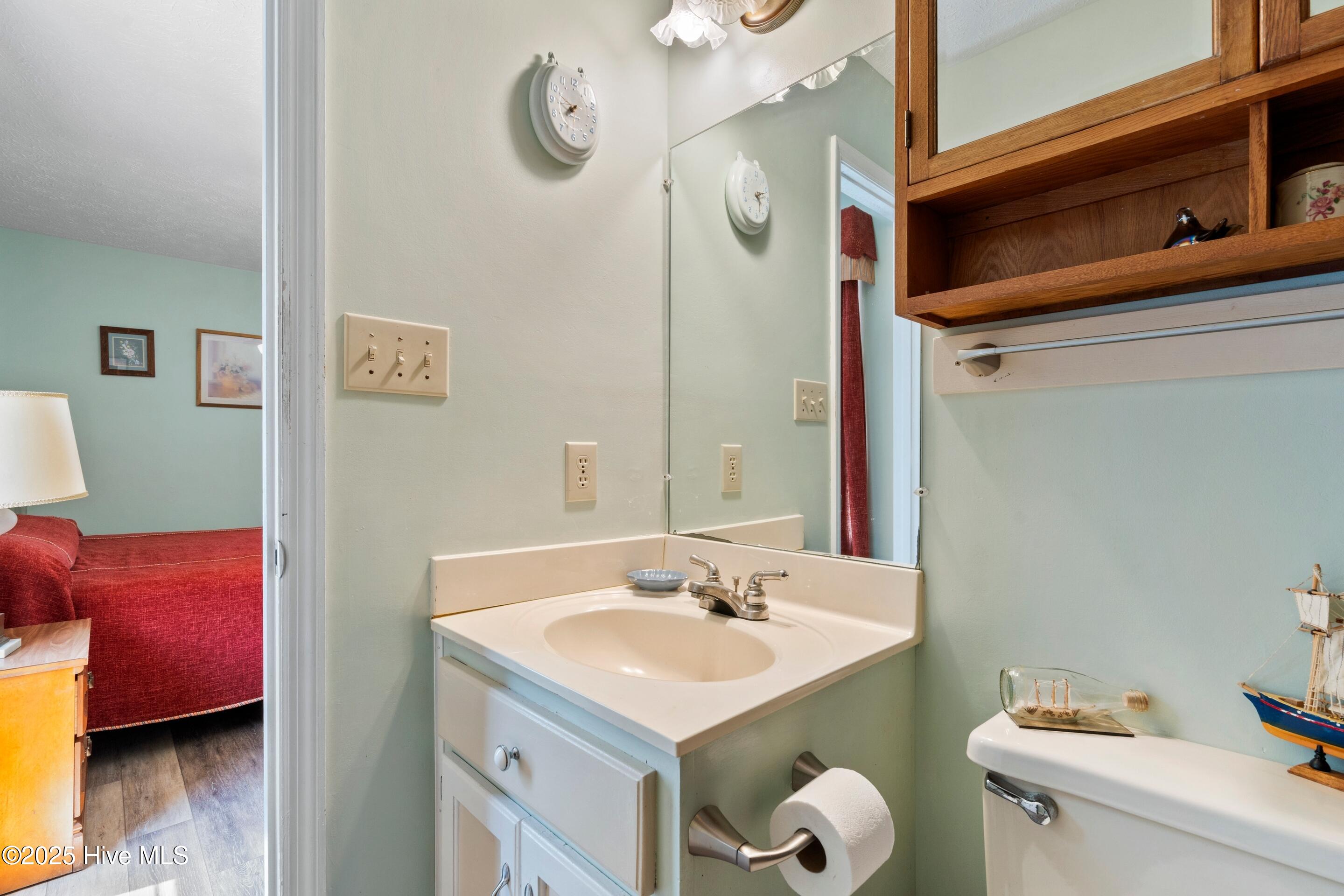 210 Ne 52nd Street Property Photo 30