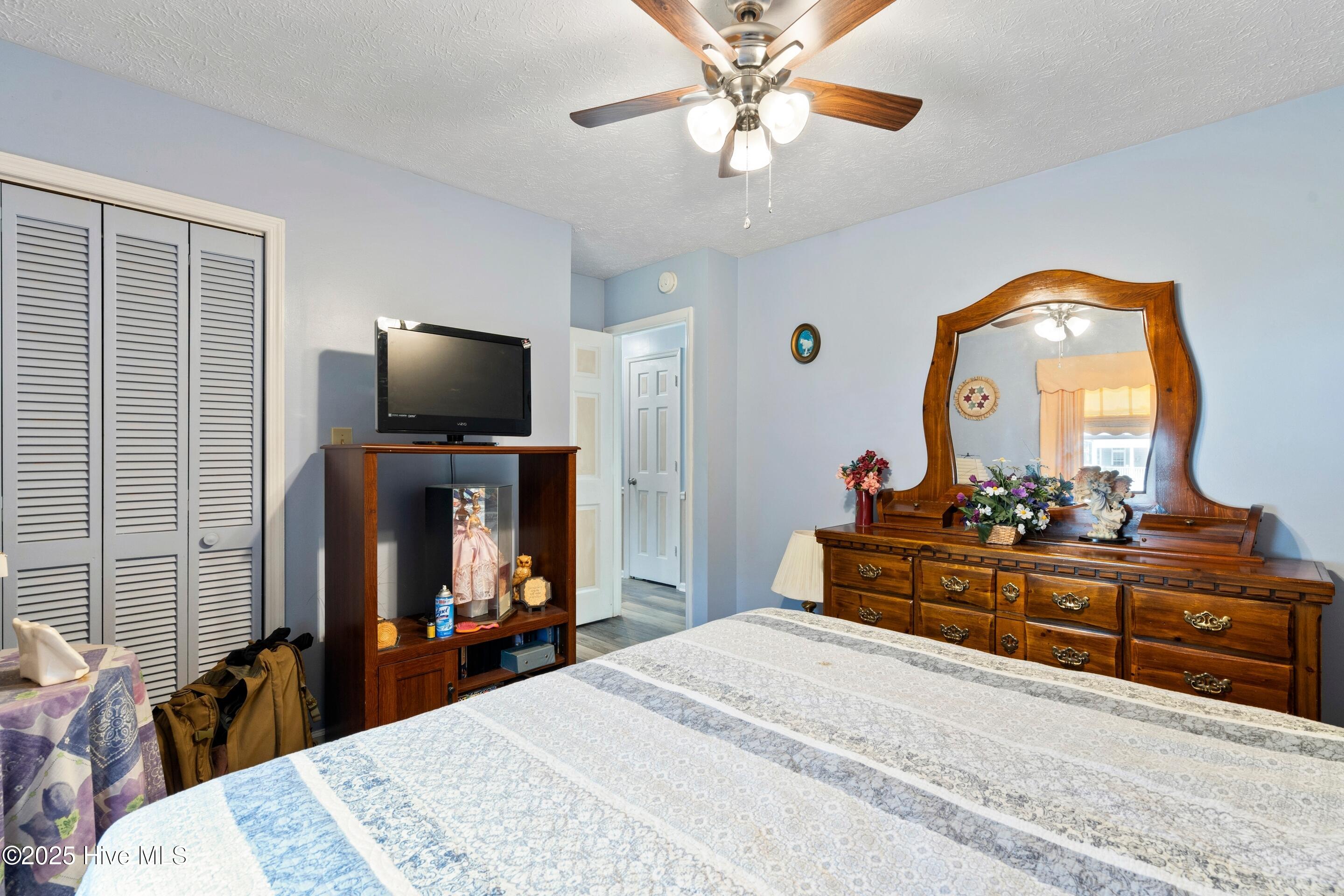 210 Ne 52nd Street Property Photo 36