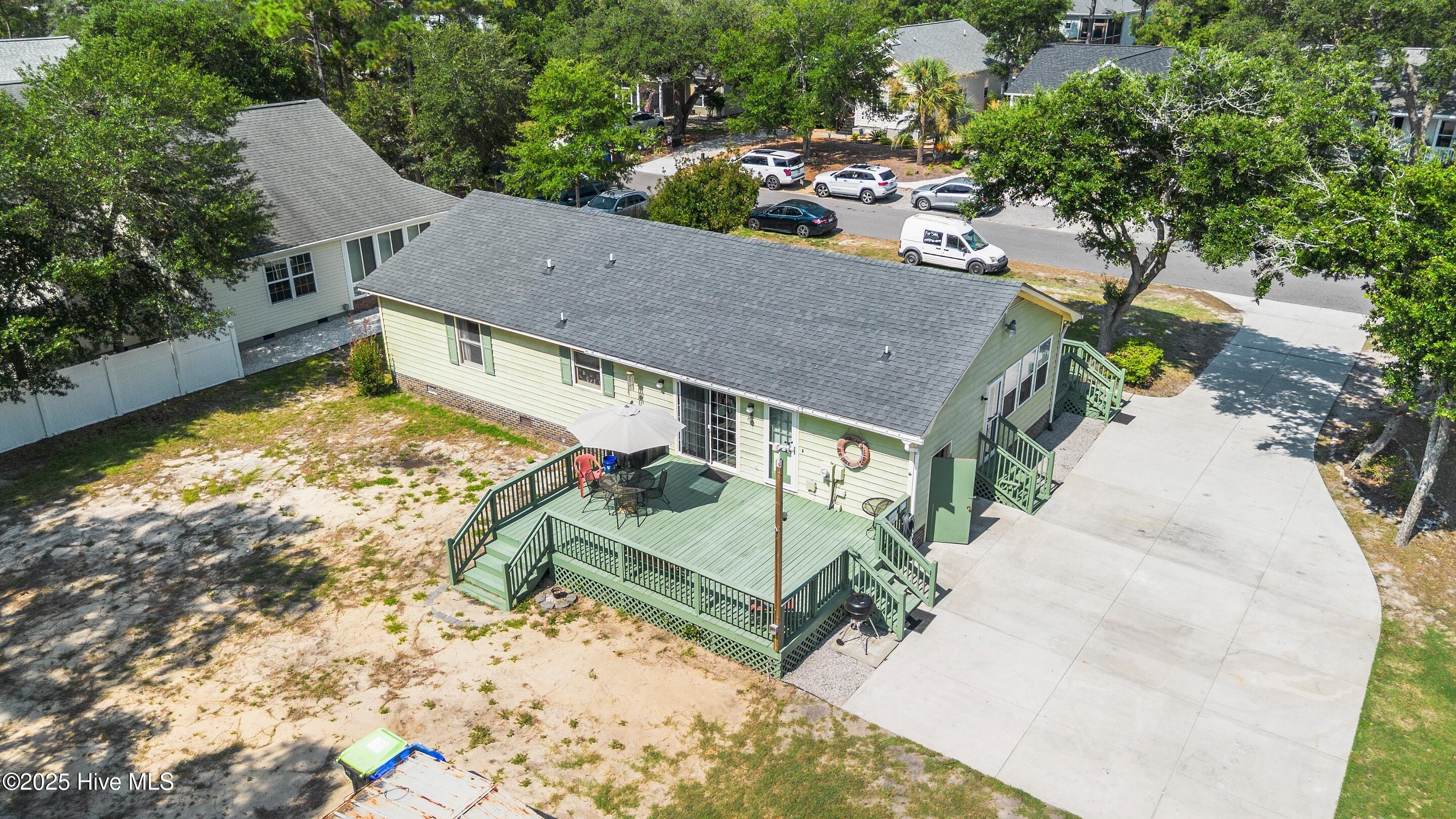 210 Ne 52nd Street Property Photo 57