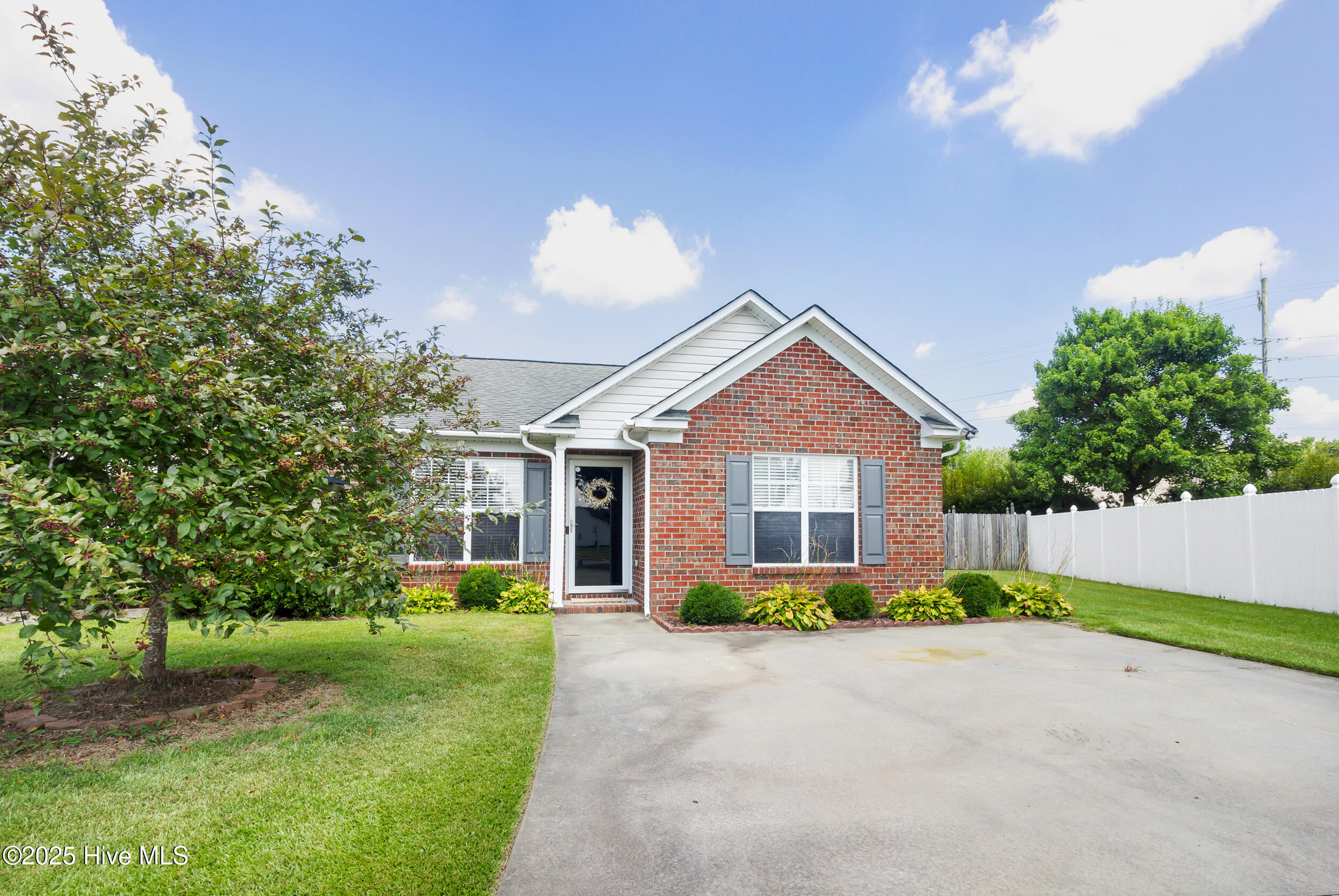 2803 Haley Court B Property Photo 1