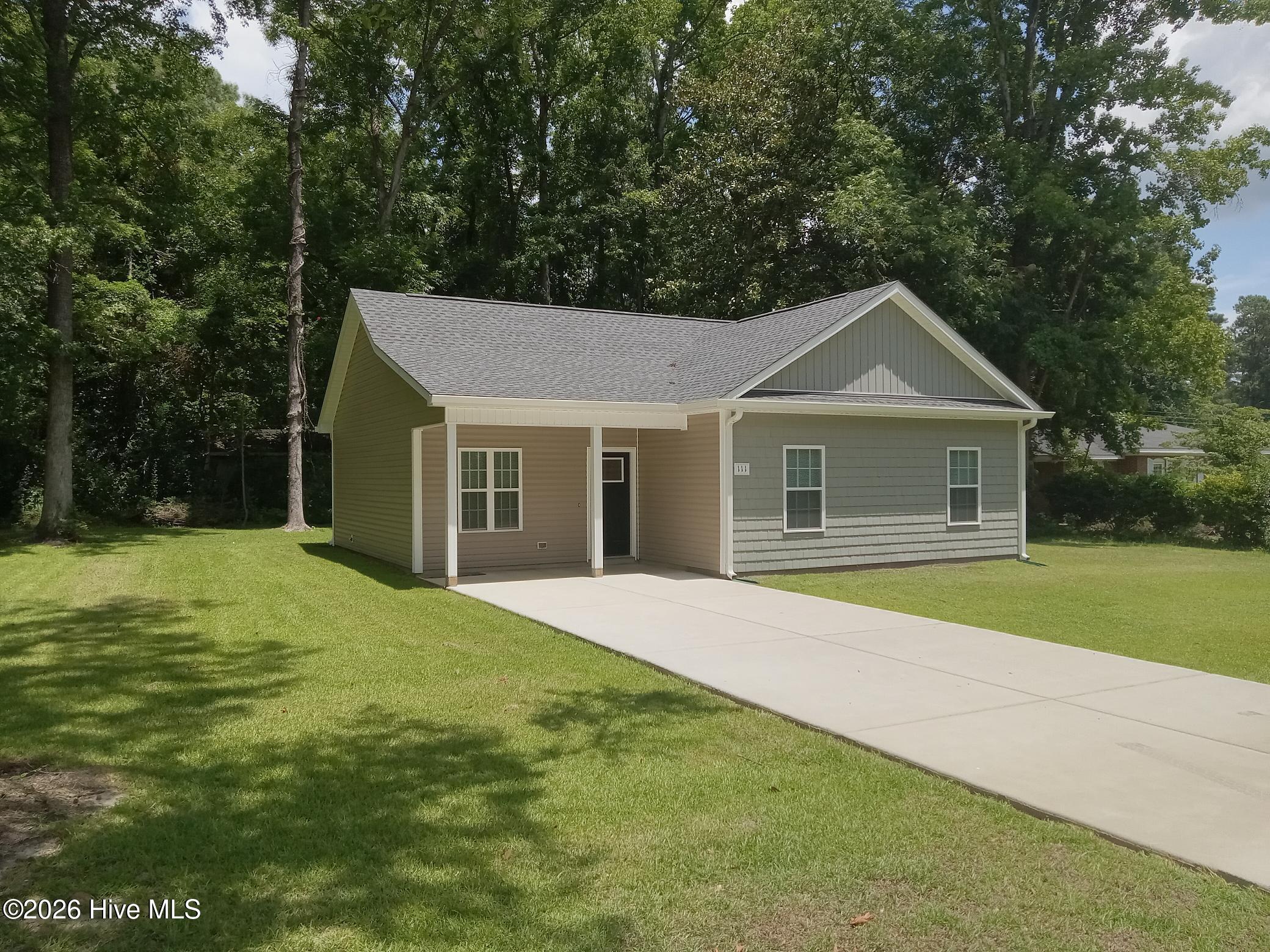 111 E Oliver Street Property Photo 2