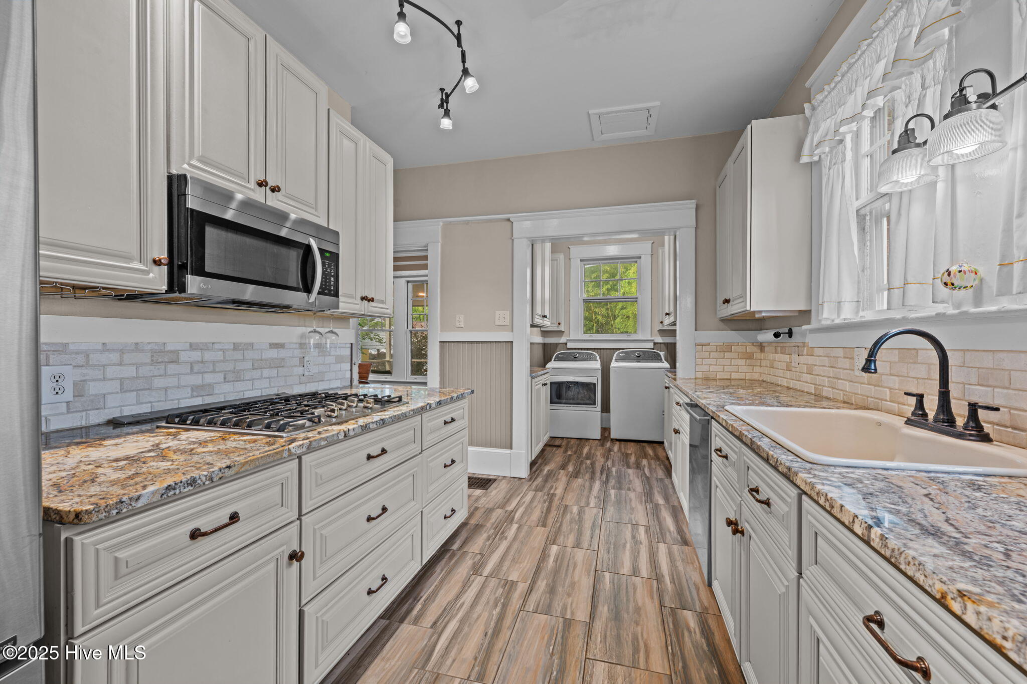 1510 National Avenue Property Photo 8
