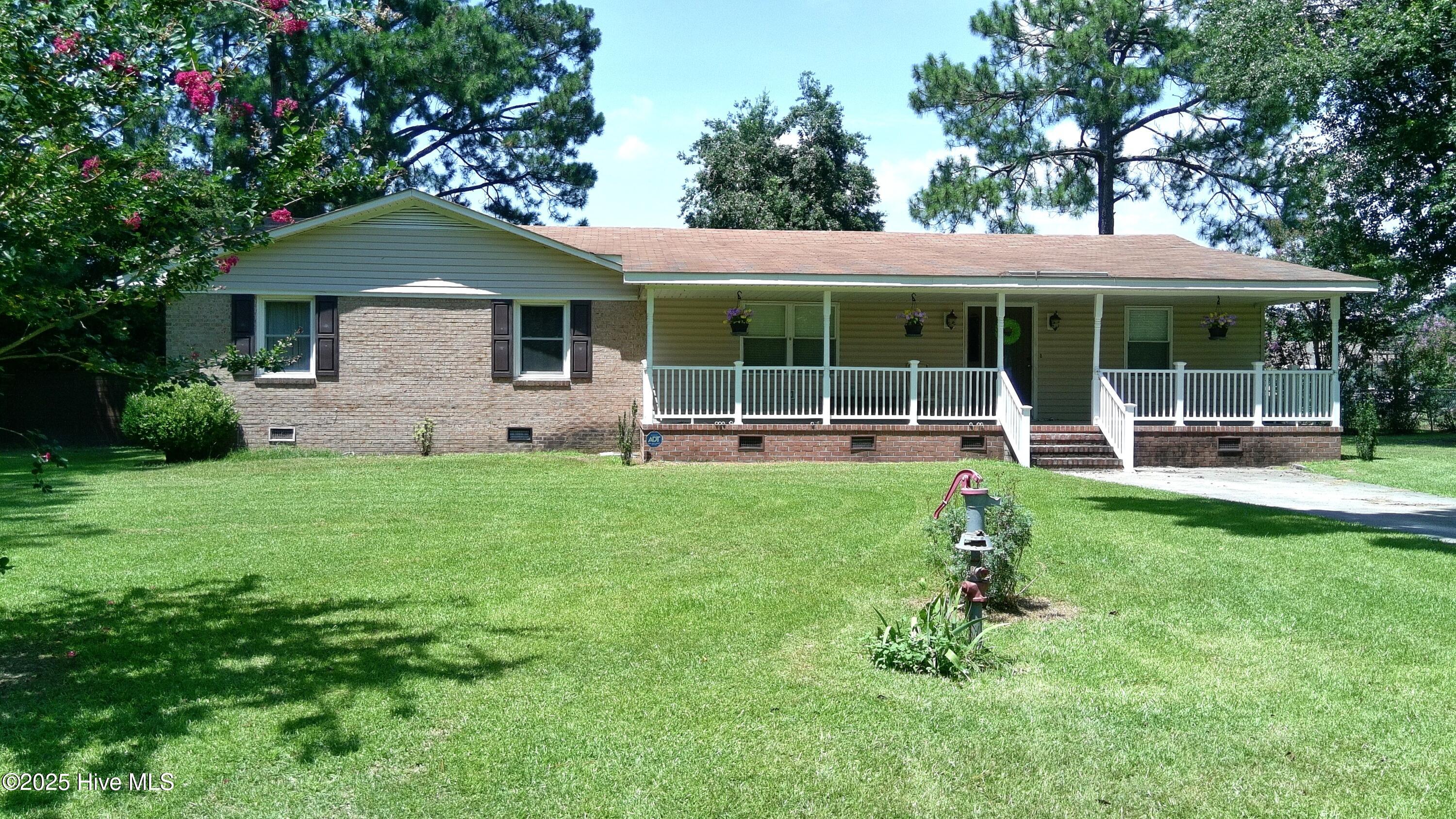 2634 Forrest Drive Property Photo 1