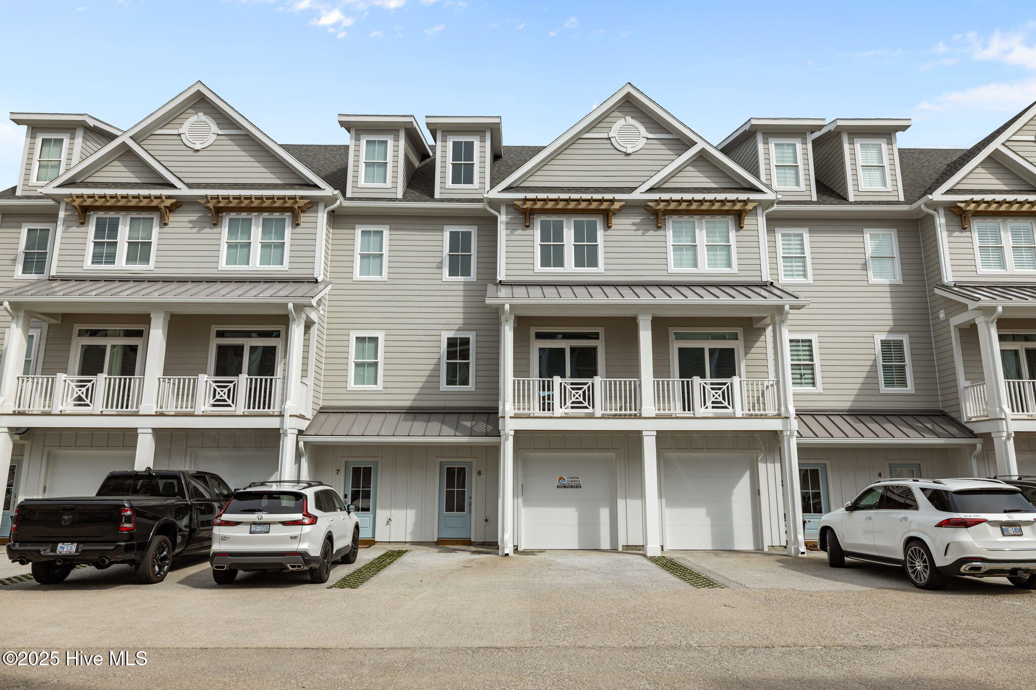 200 Olde Towne Yacht Club Drive 6 Property Photo 1