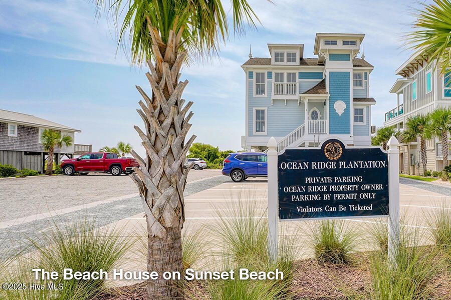6781 Hanbury Place Property Photo 12