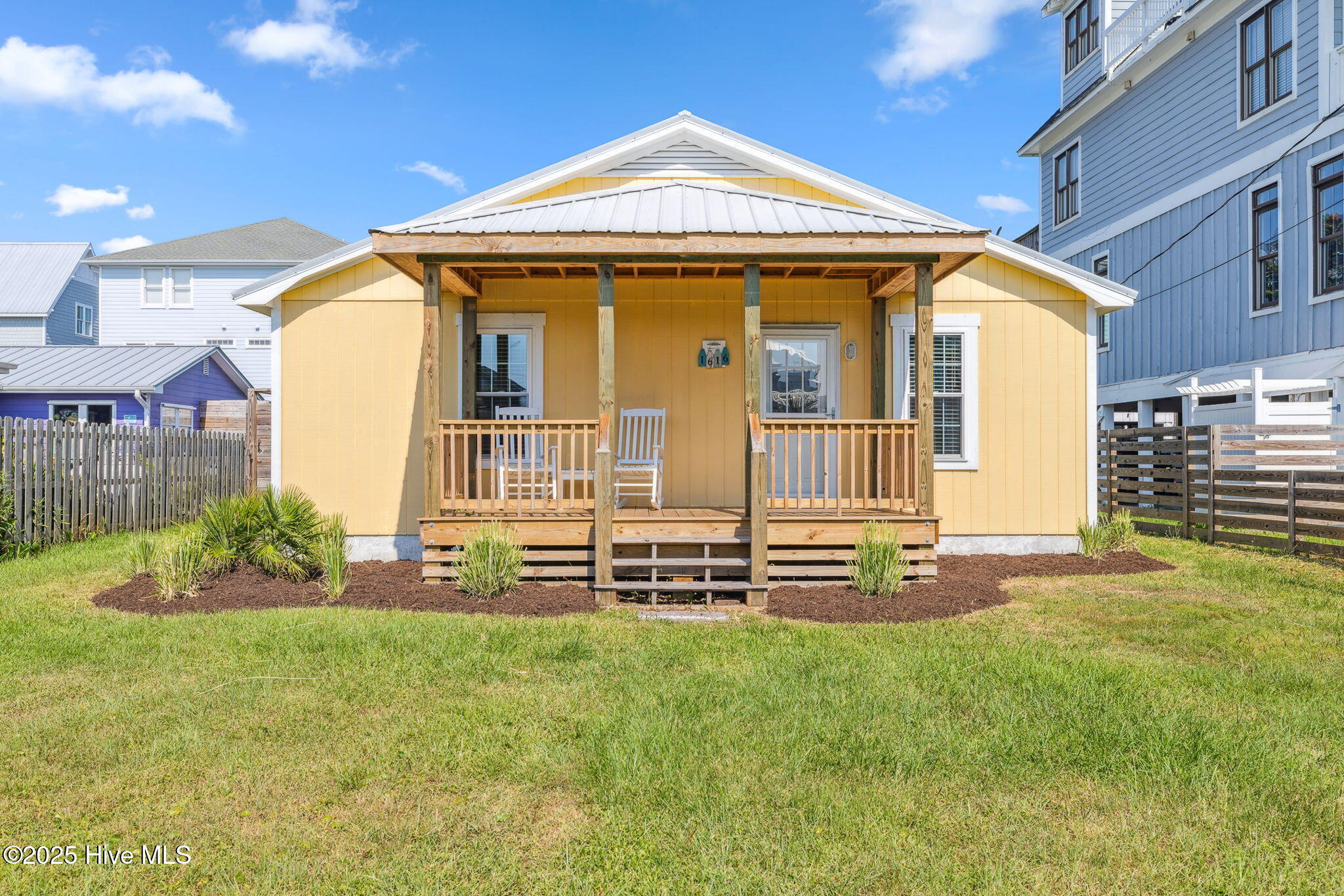 1616 Bonito Lane Property Photo 1