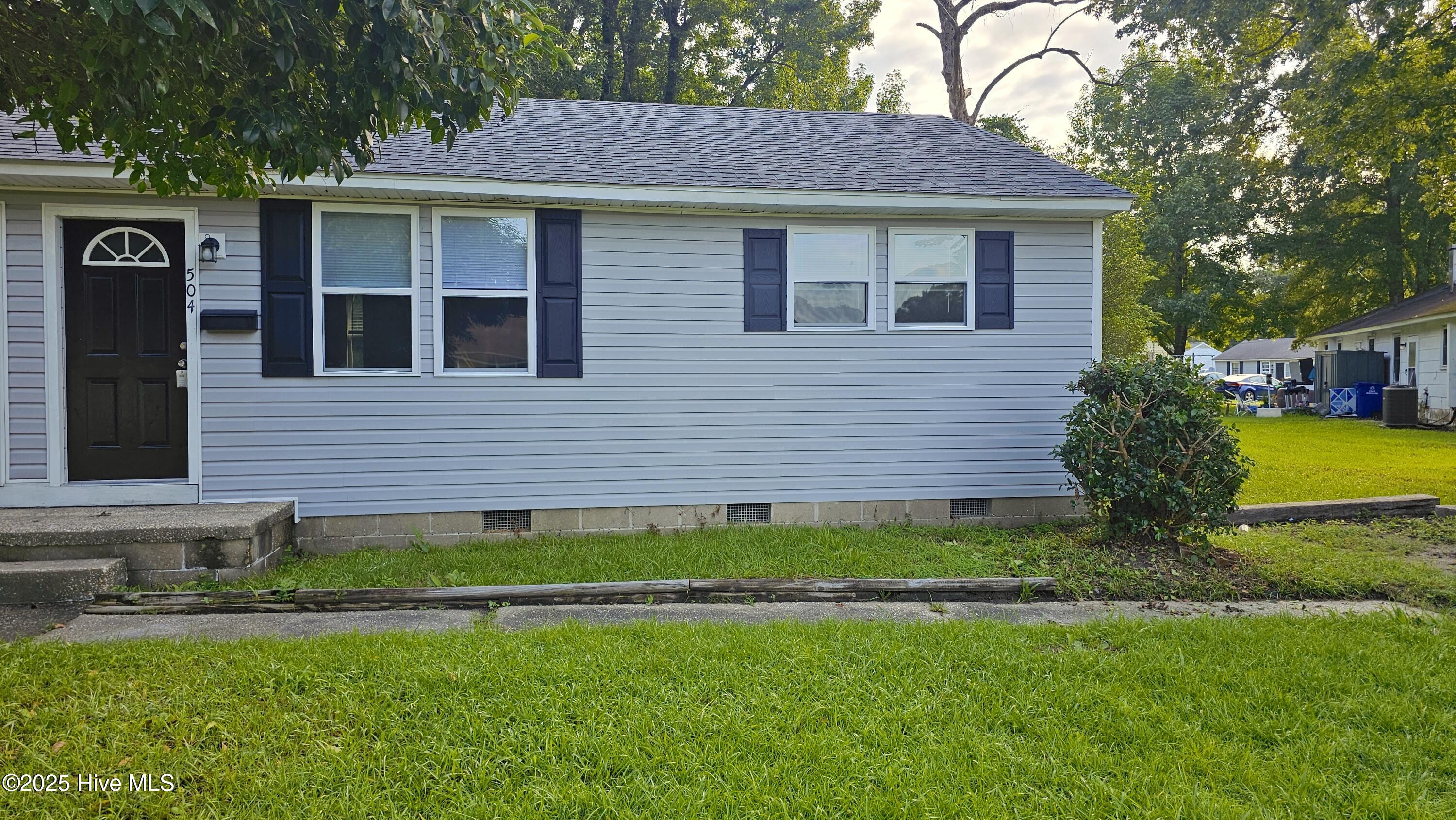 504 Williams Street Property Photo 1