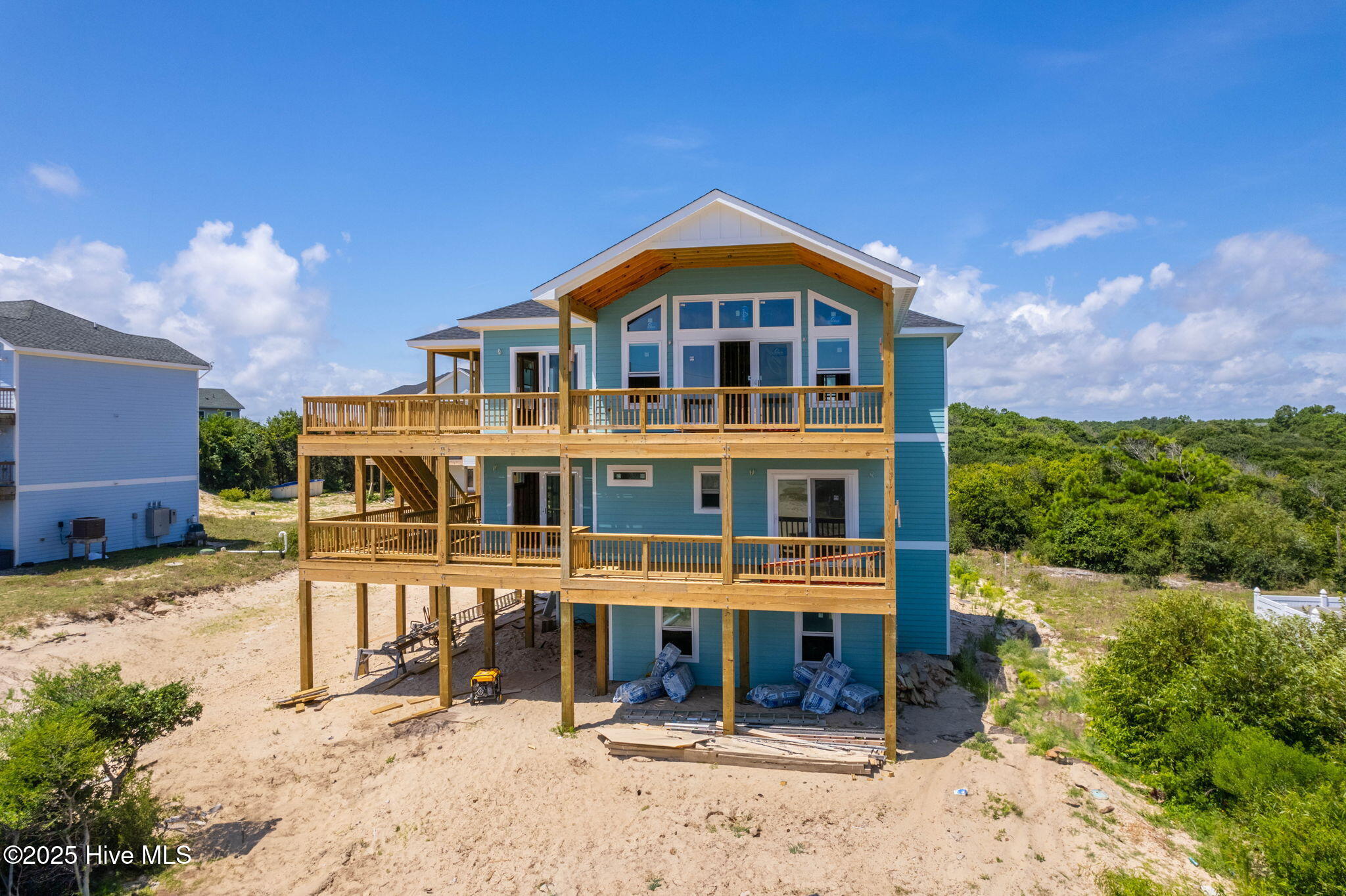 2230 Sandfiddler Road Property Photo 1