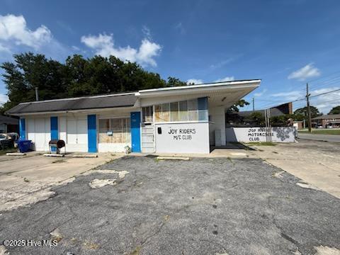 608 N Adkin Street Property Photo 1