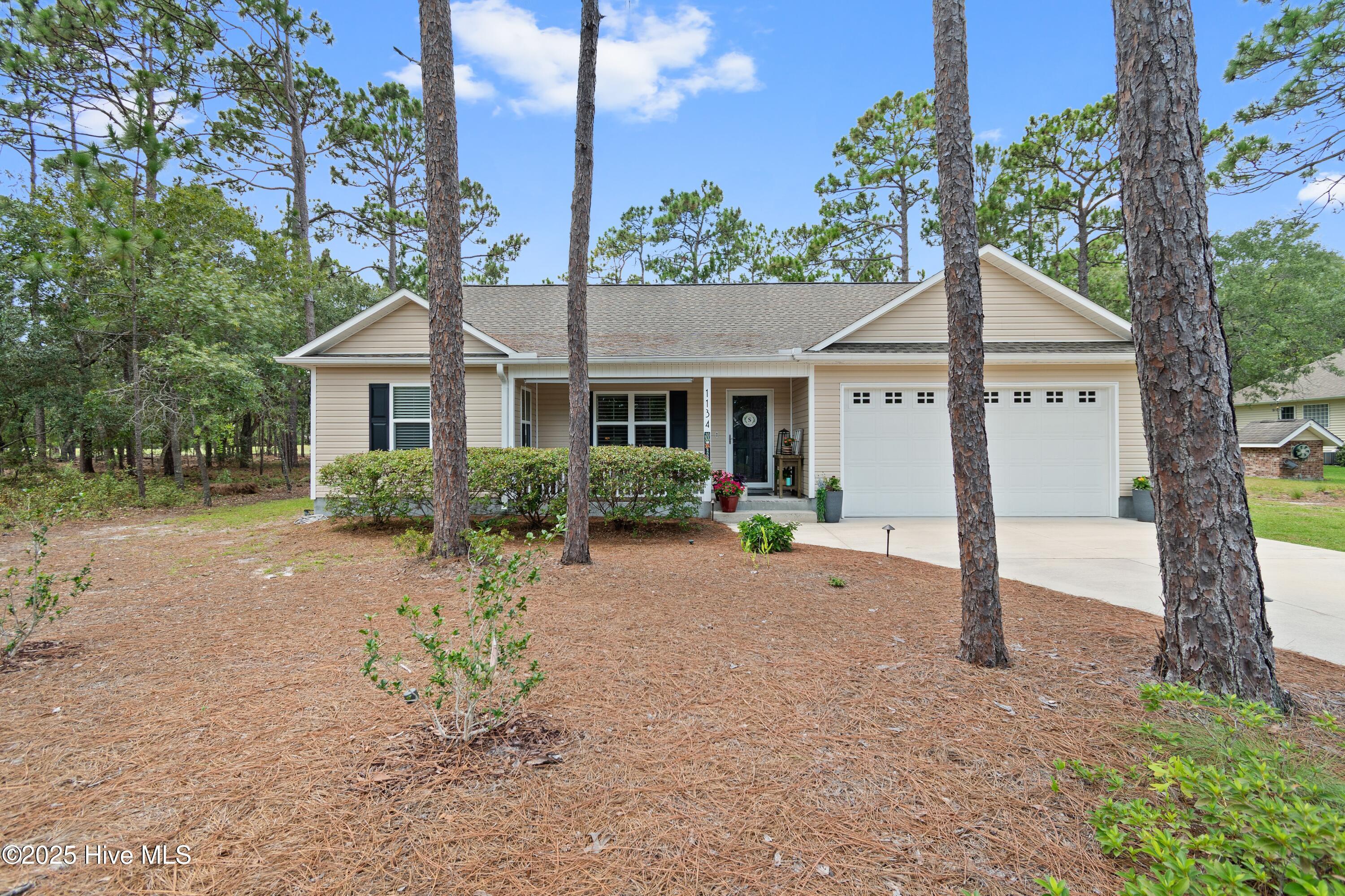 1134 Twin Lakes Drive Property Photo 1