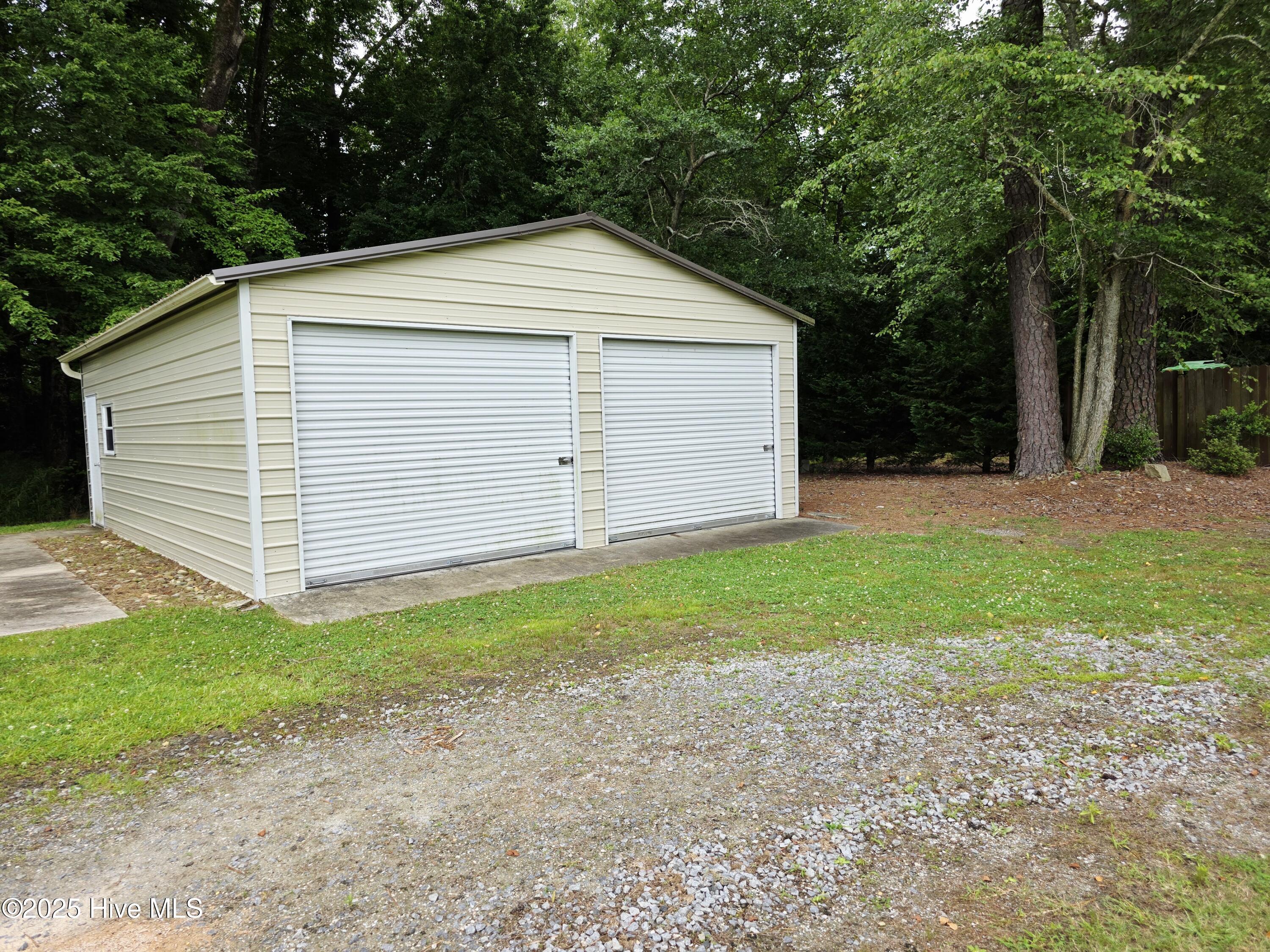 B Shady Creek Road Property Photo 10