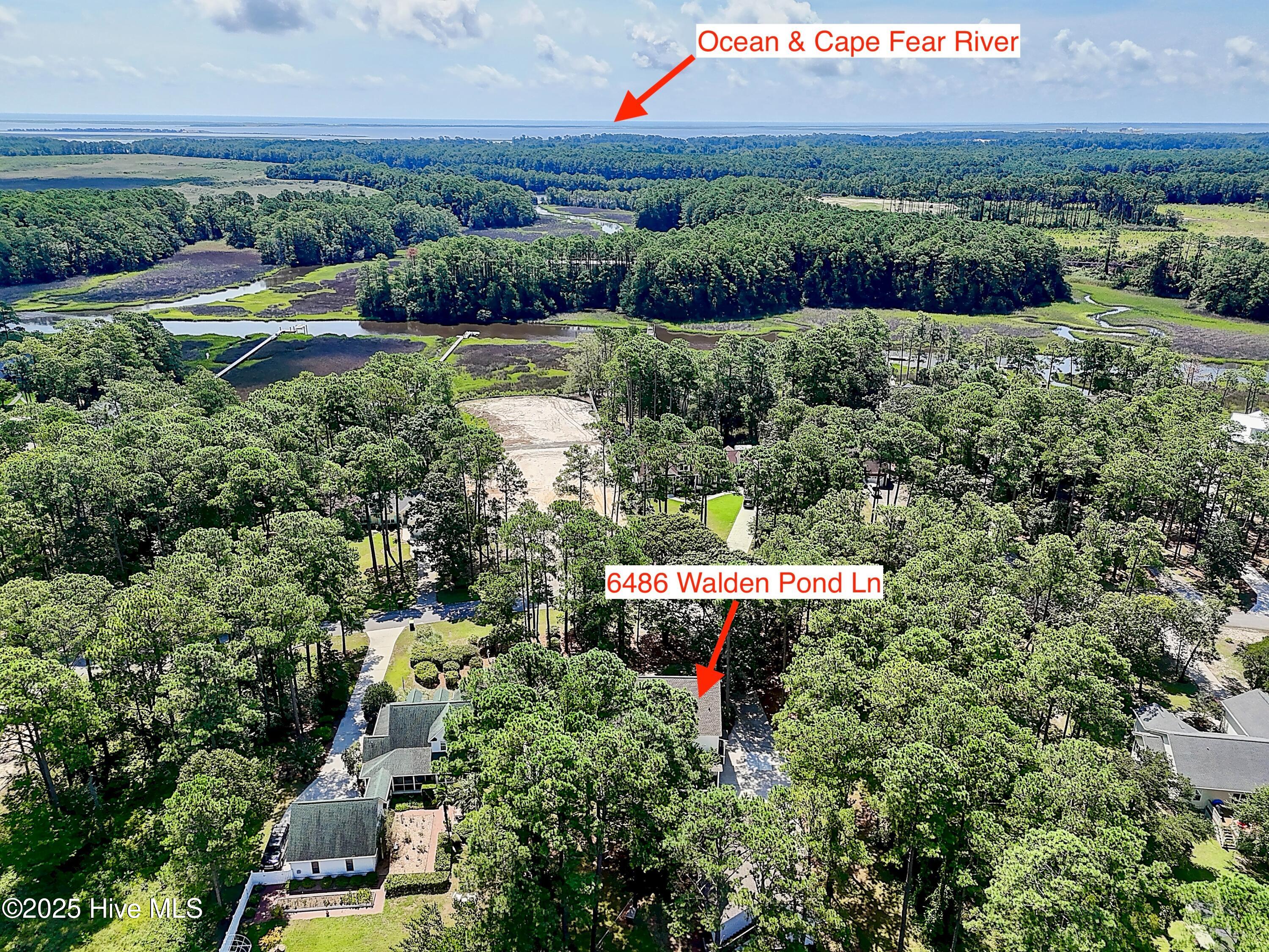 6486 Walden Pond Lane Property Photo 4