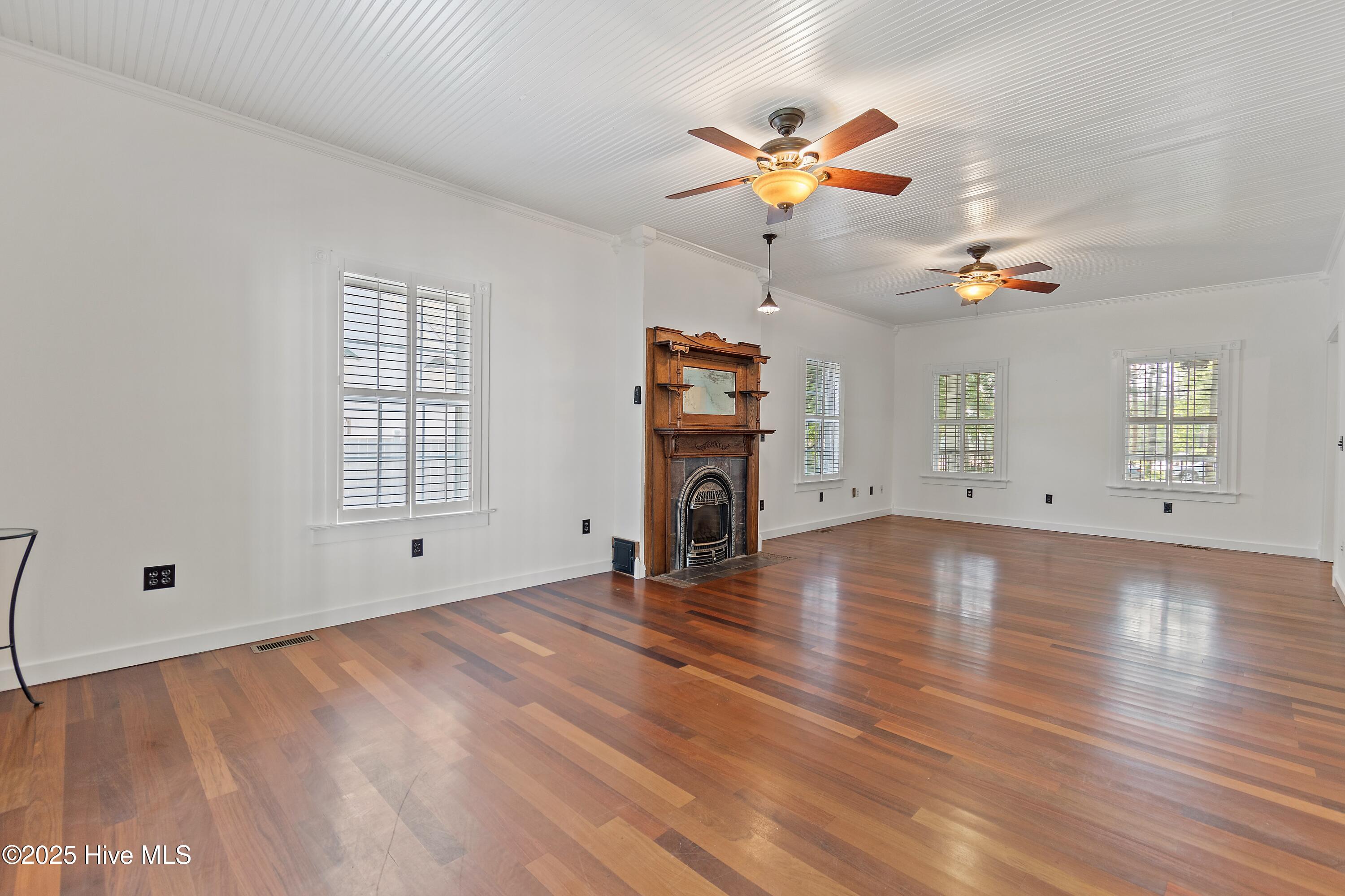 6486 Walden Pond Lane Property Photo 12