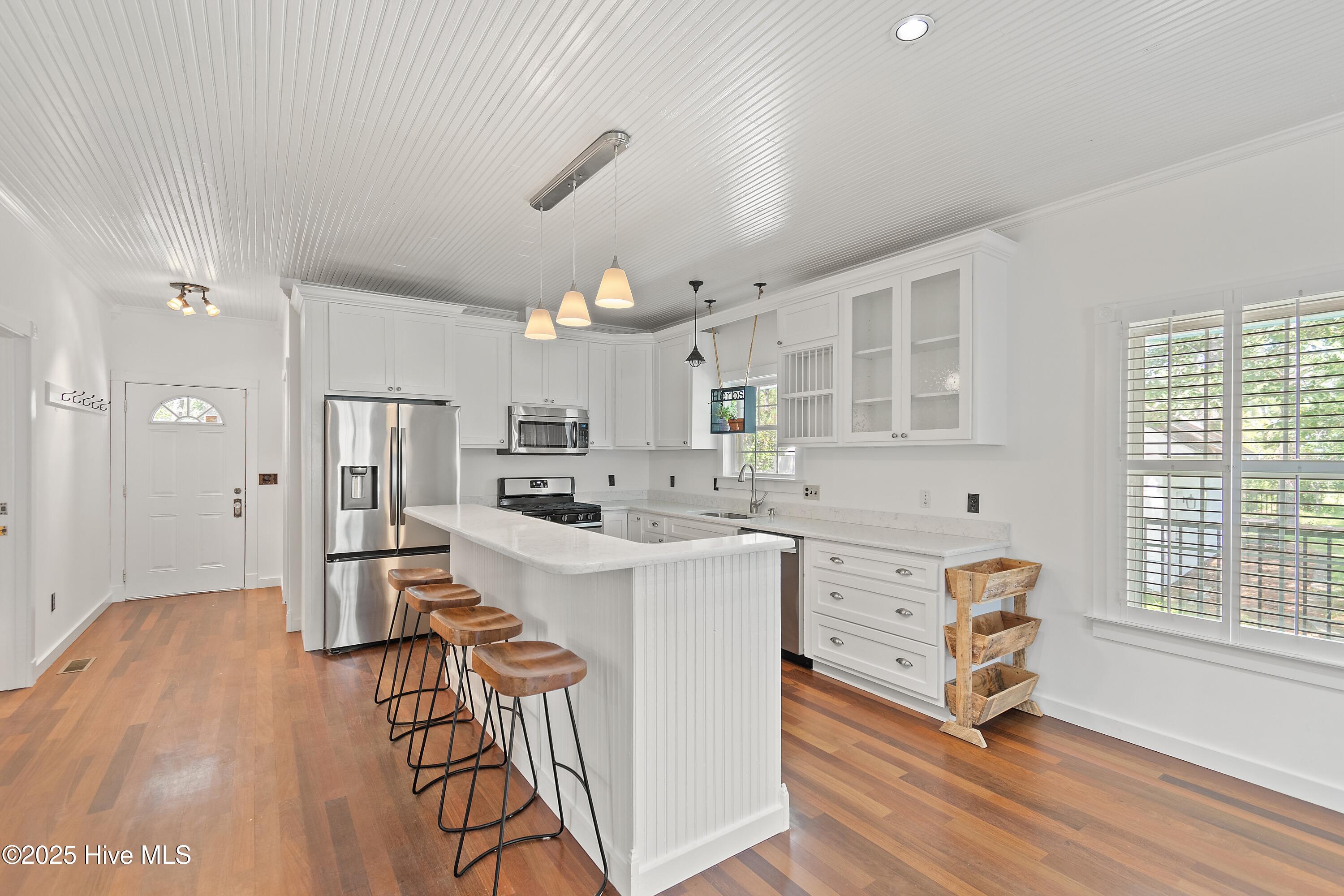6486 Walden Pond Lane Property Photo 15