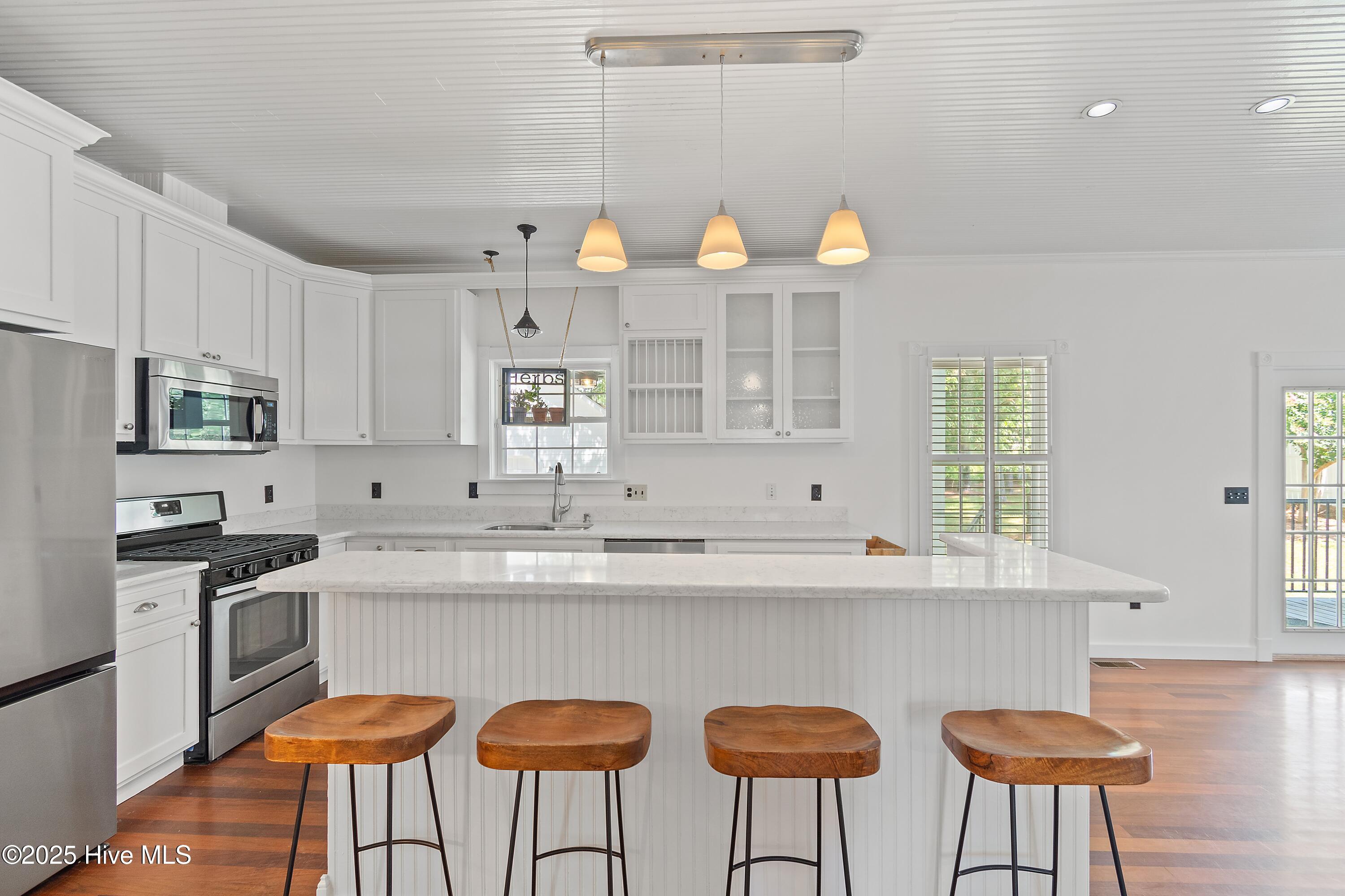 6486 Walden Pond Lane Property Photo 16