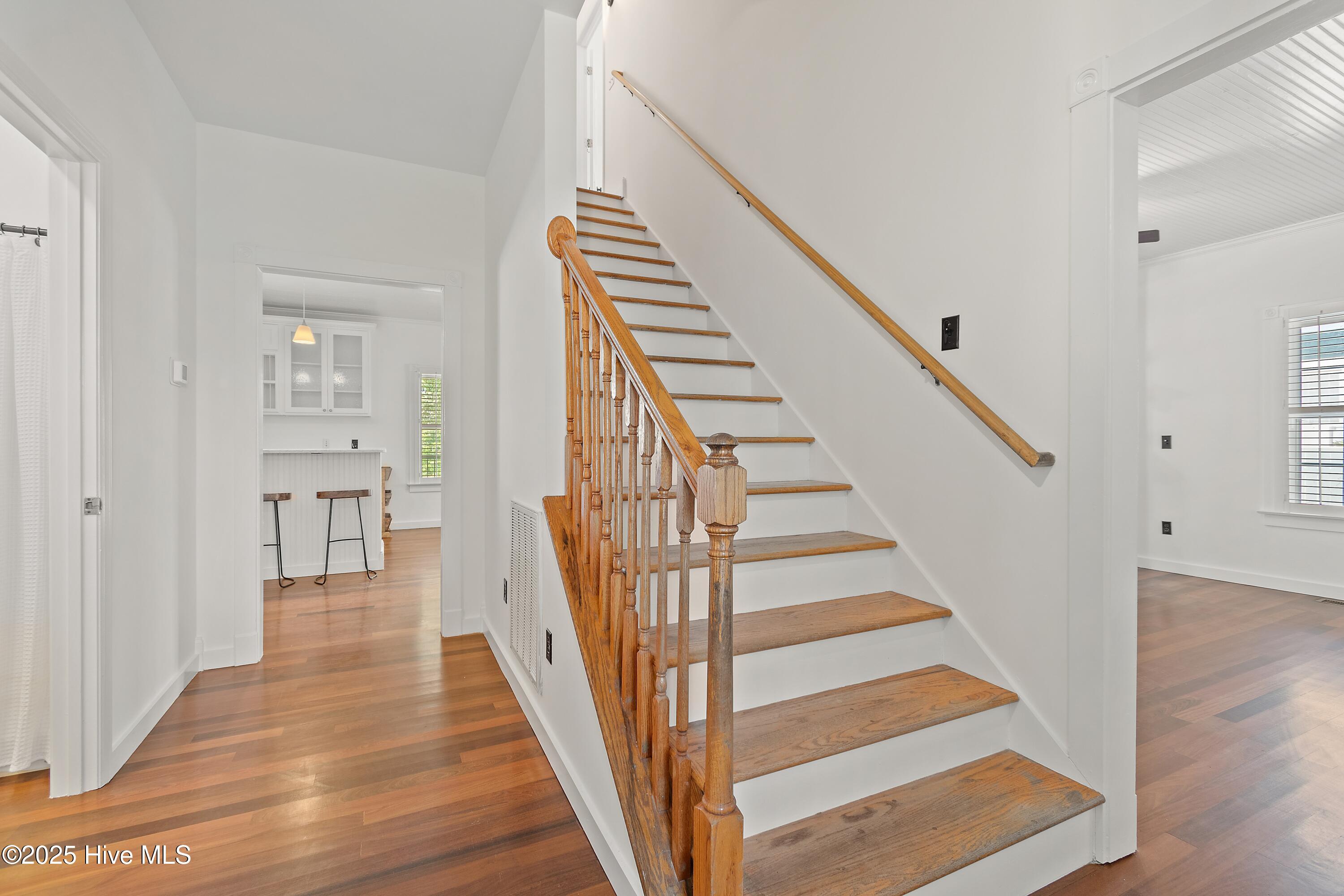 6486 Walden Pond Lane Property Photo 24