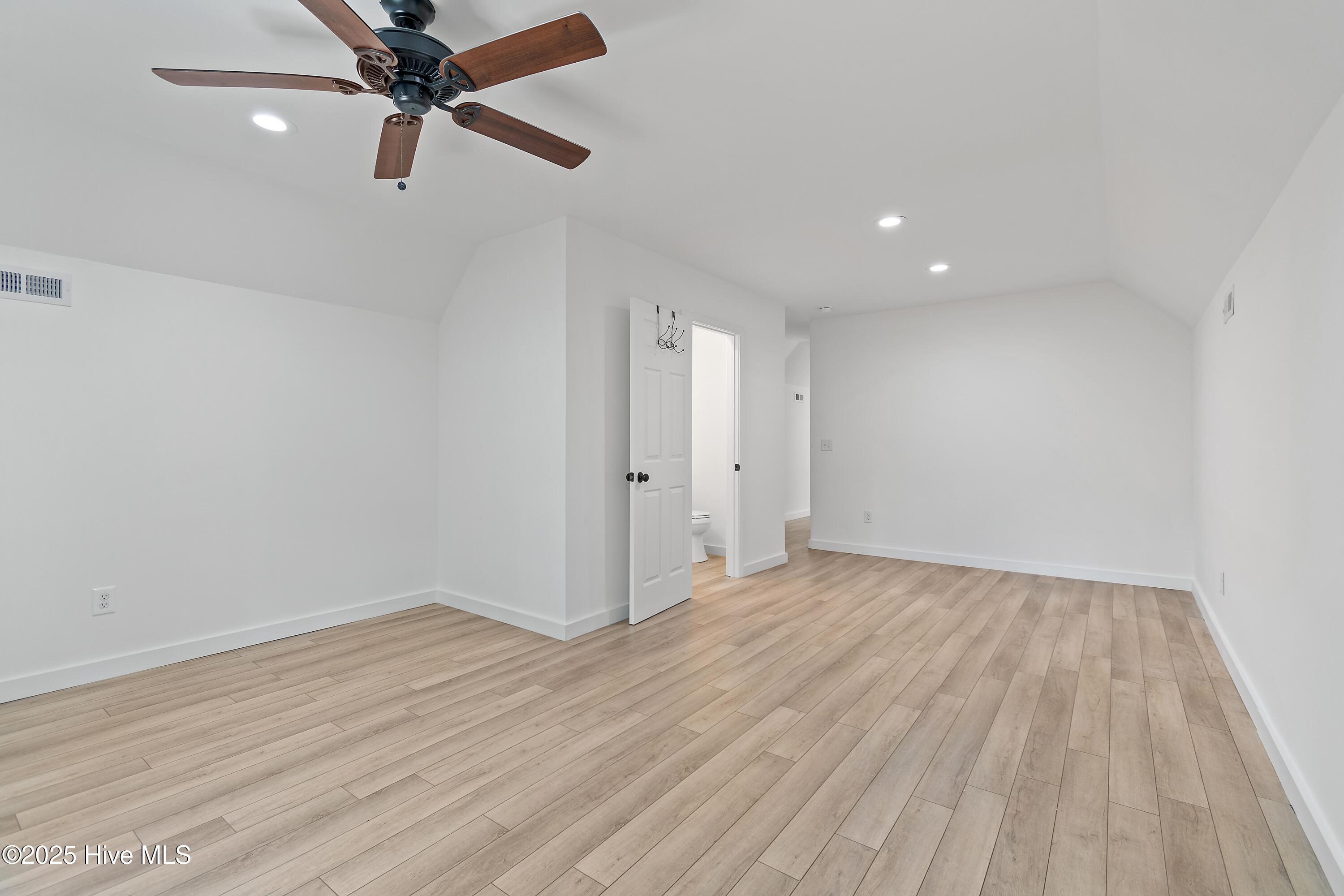 6486 Walden Pond Lane Property Photo 43