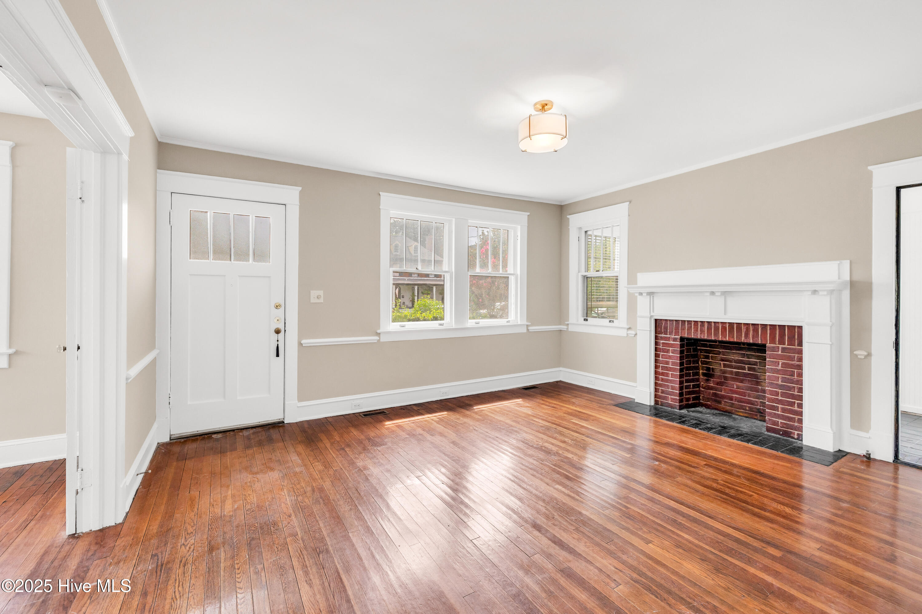 207 N 13th Street Property Photo 6