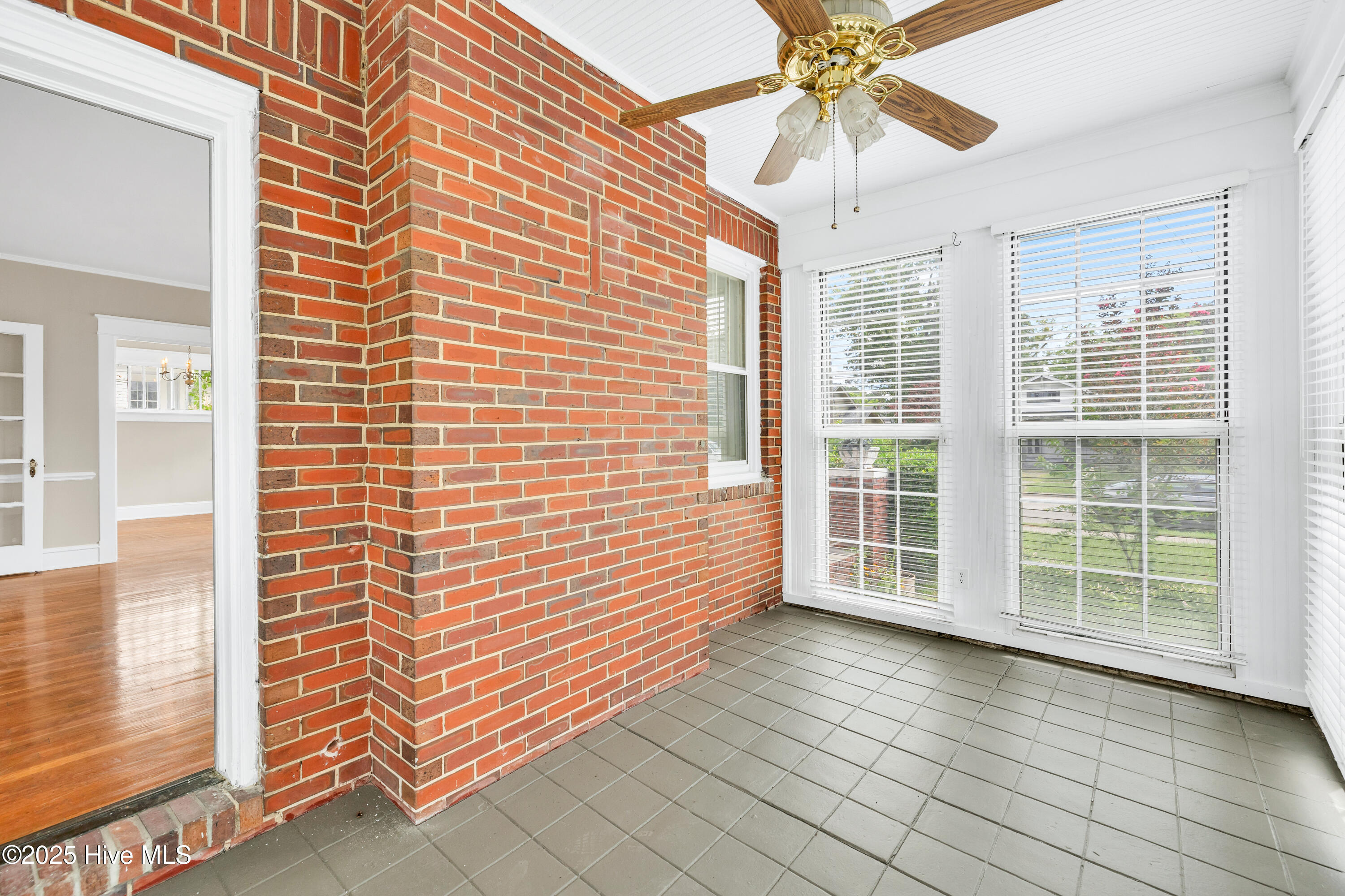 207 N 13th Street Property Photo 12