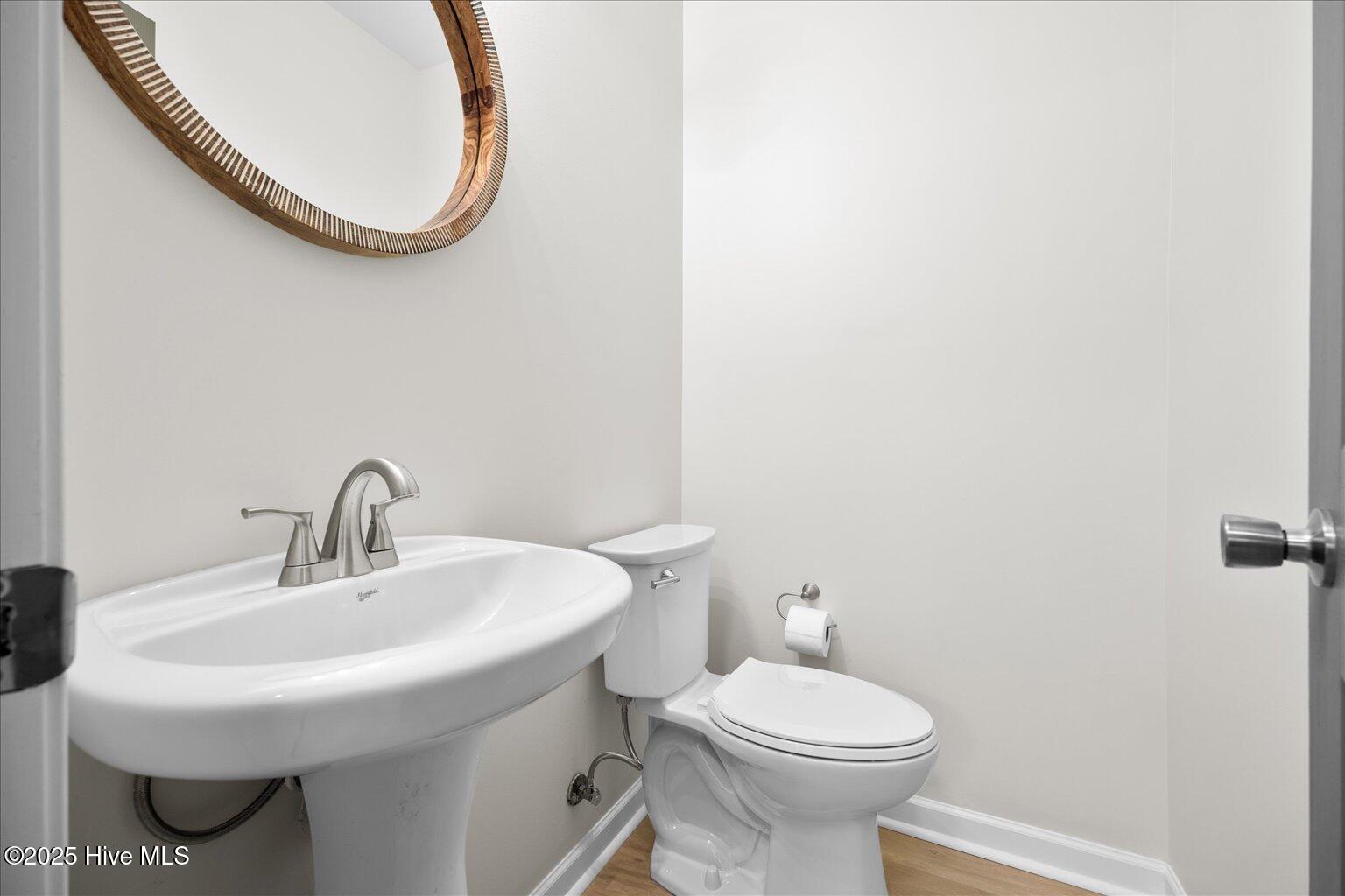 4004 Winds Ridge Drive Property Photo 16