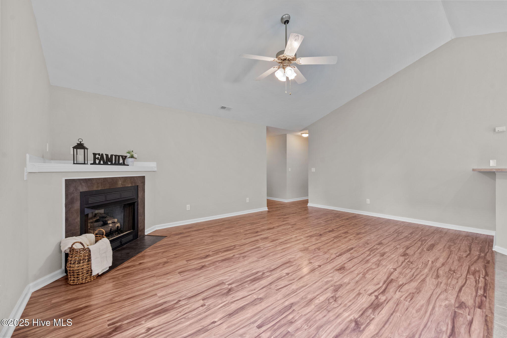110 Norine Drive Property Photo 9