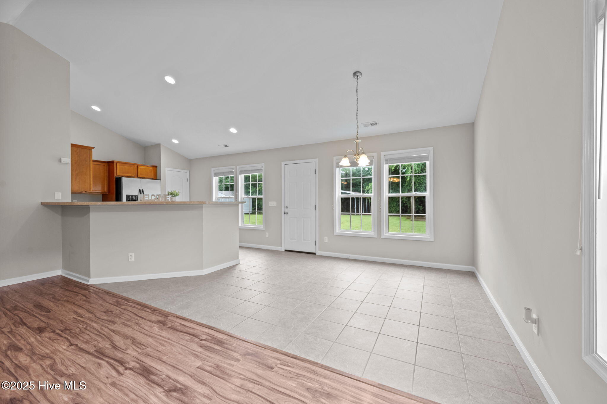 110 Norine Drive Property Photo 11