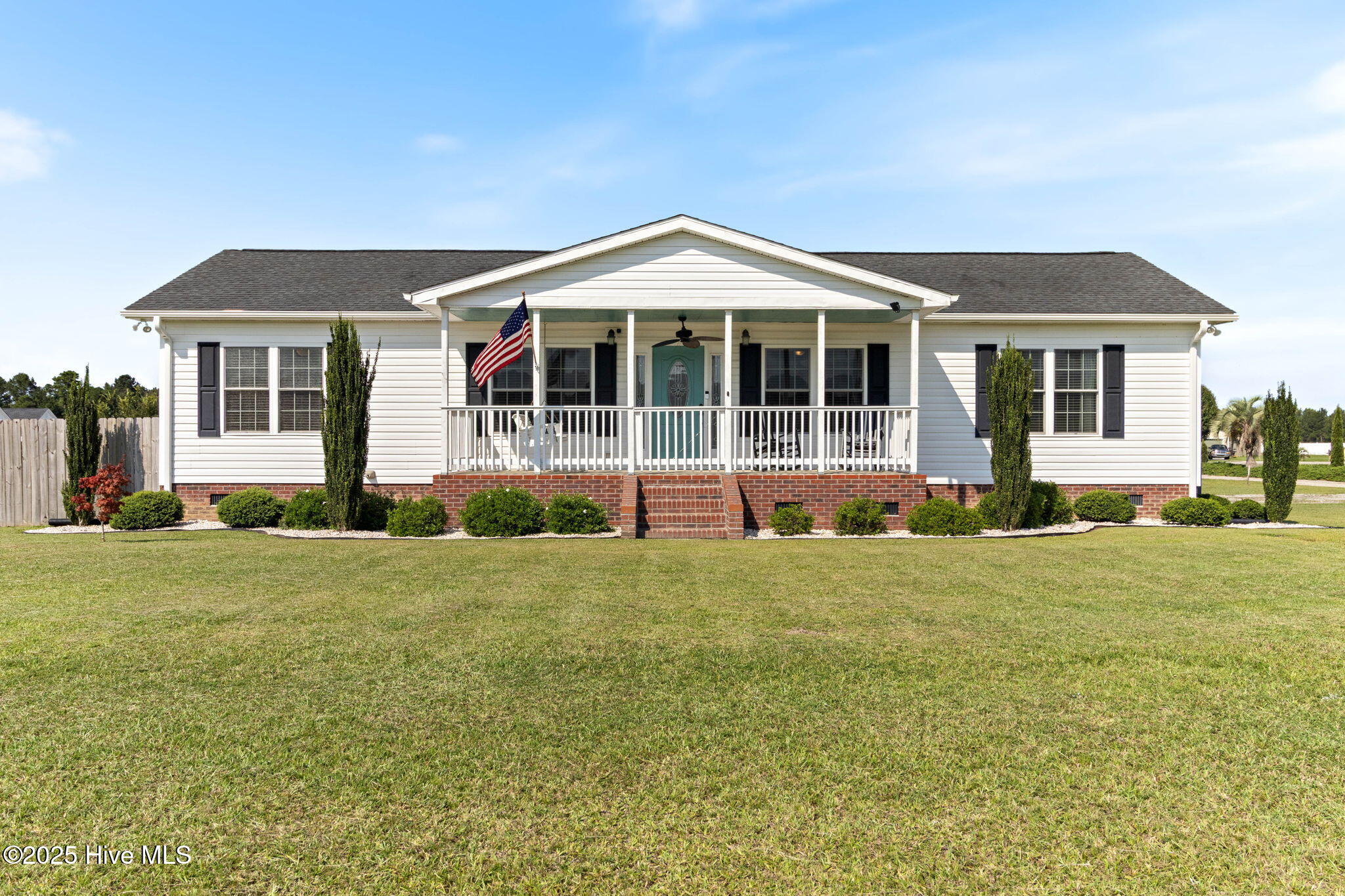 21 Sterling Acres Property Photo 1
