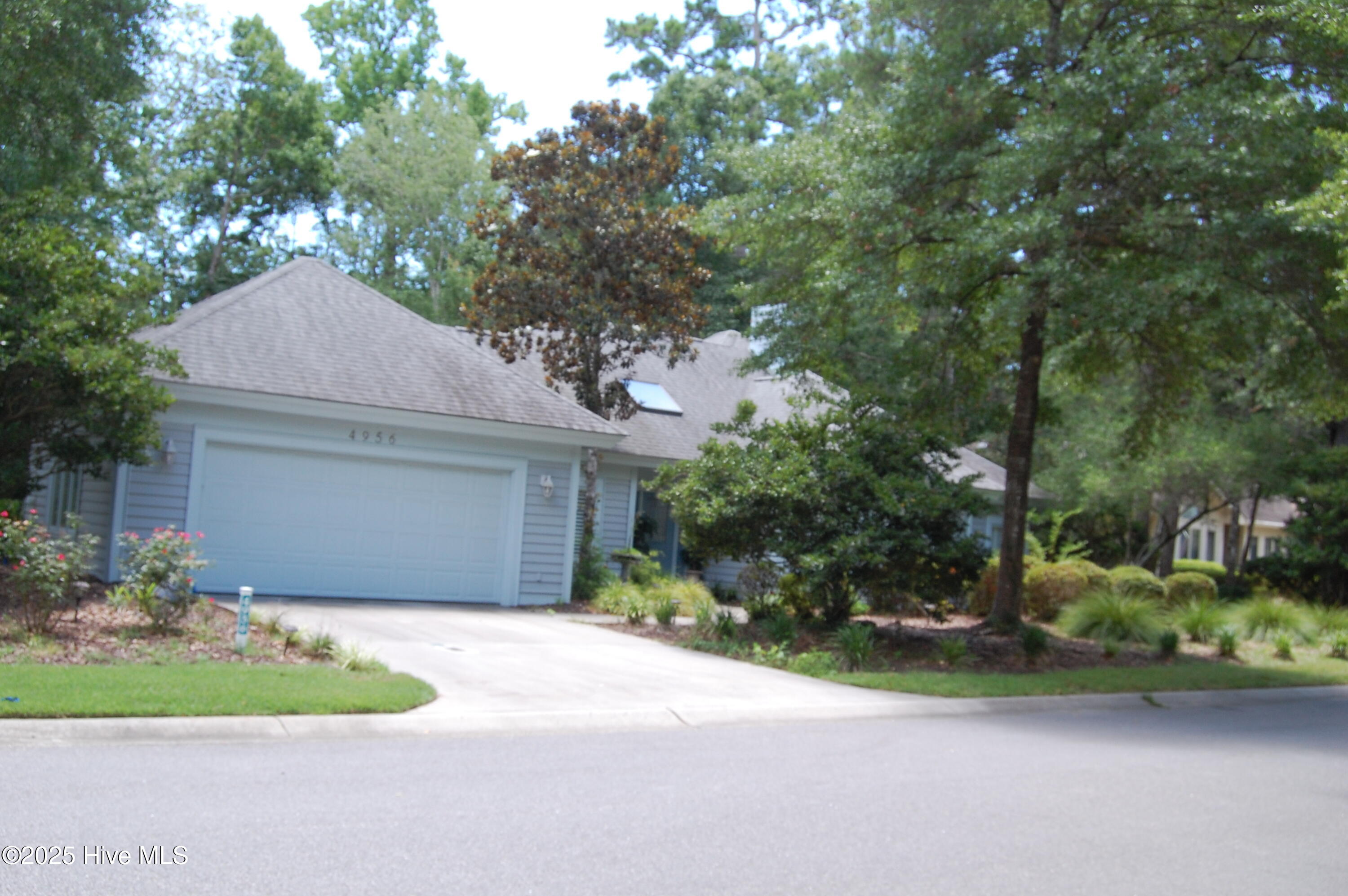 4956 Dory Court Property Photo 4