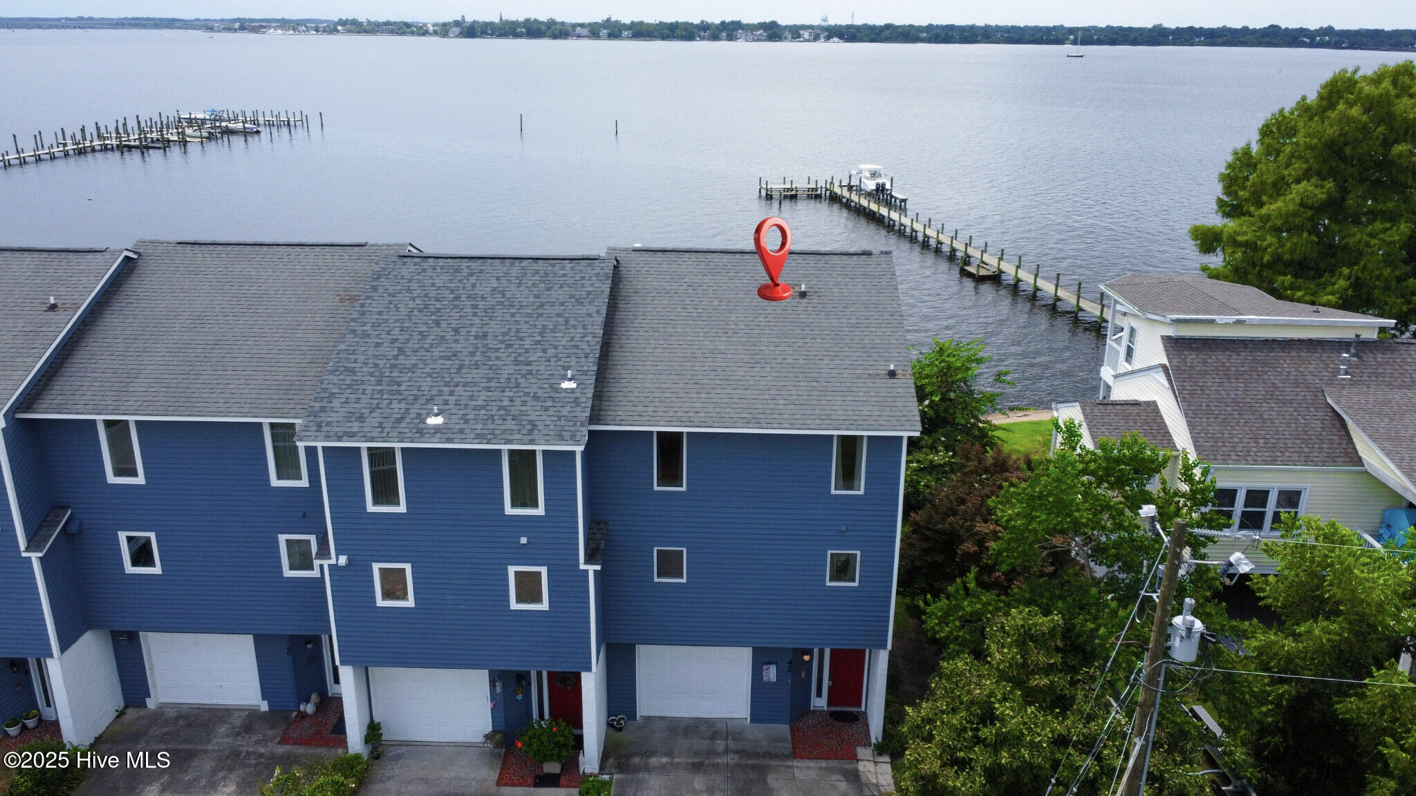 42 Eastern Shore Townhouses Property Photo 1