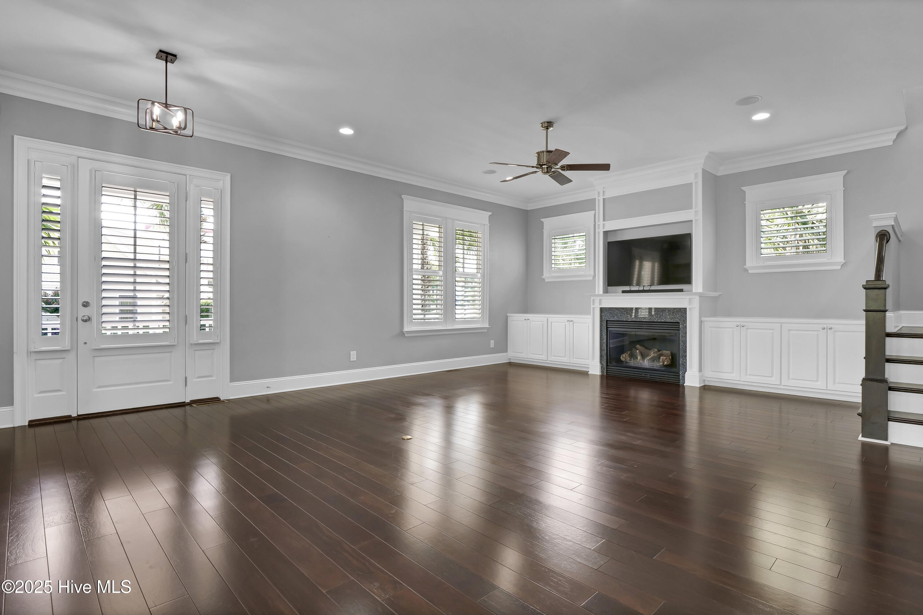 6357 Chalfont Circle Property Photo 8