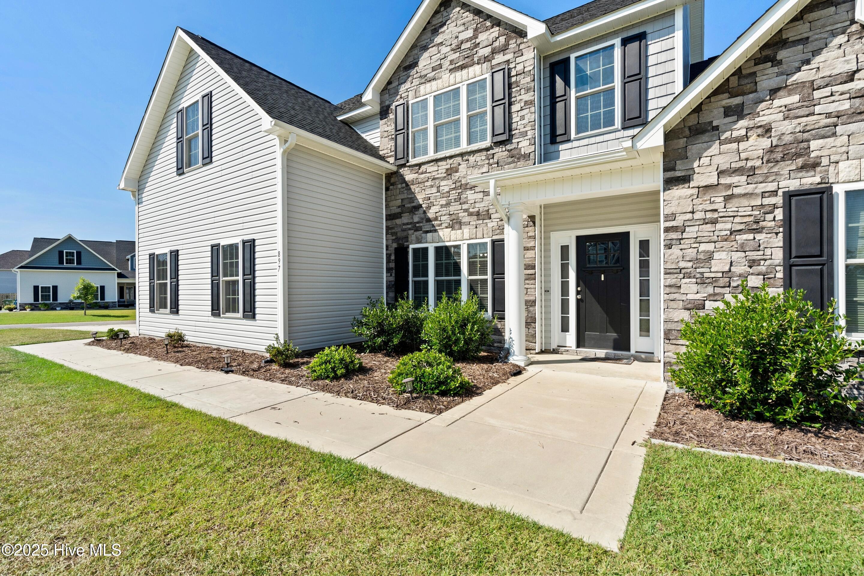 897 Needlerush Road Property Photo 4