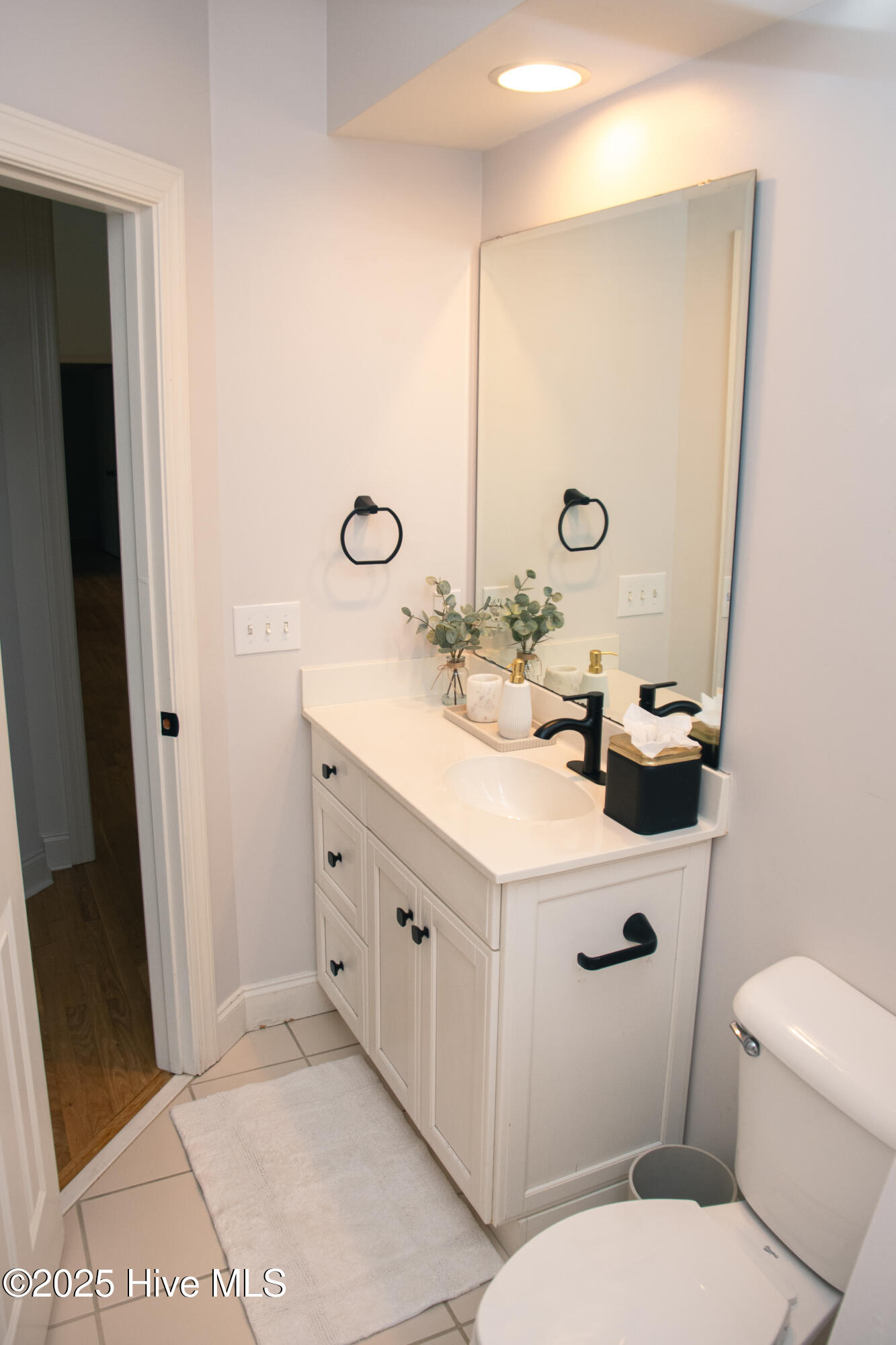 905 Upper Reach Drive Property Photo 19