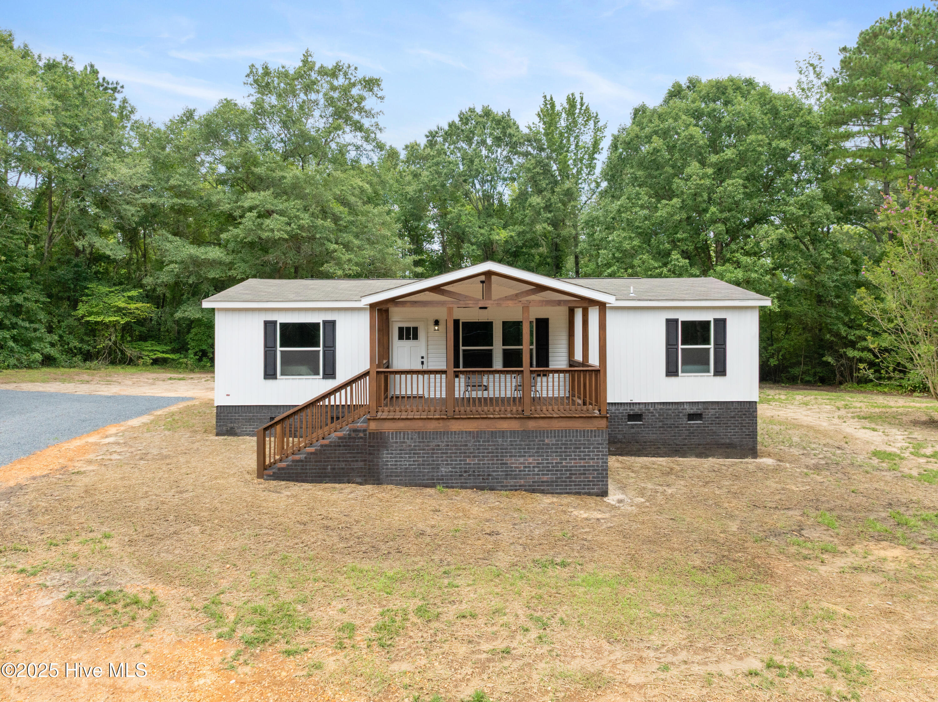 193 Osborne Road Property Photo 1
