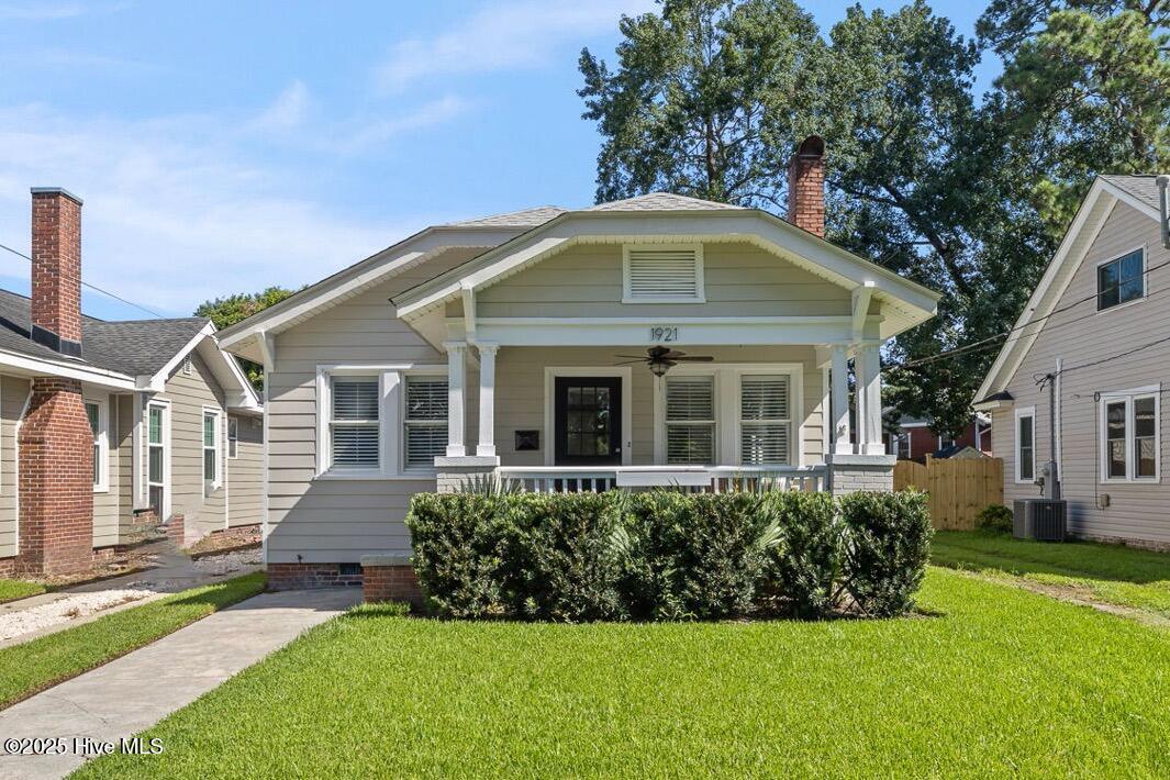 1921 Nun Street