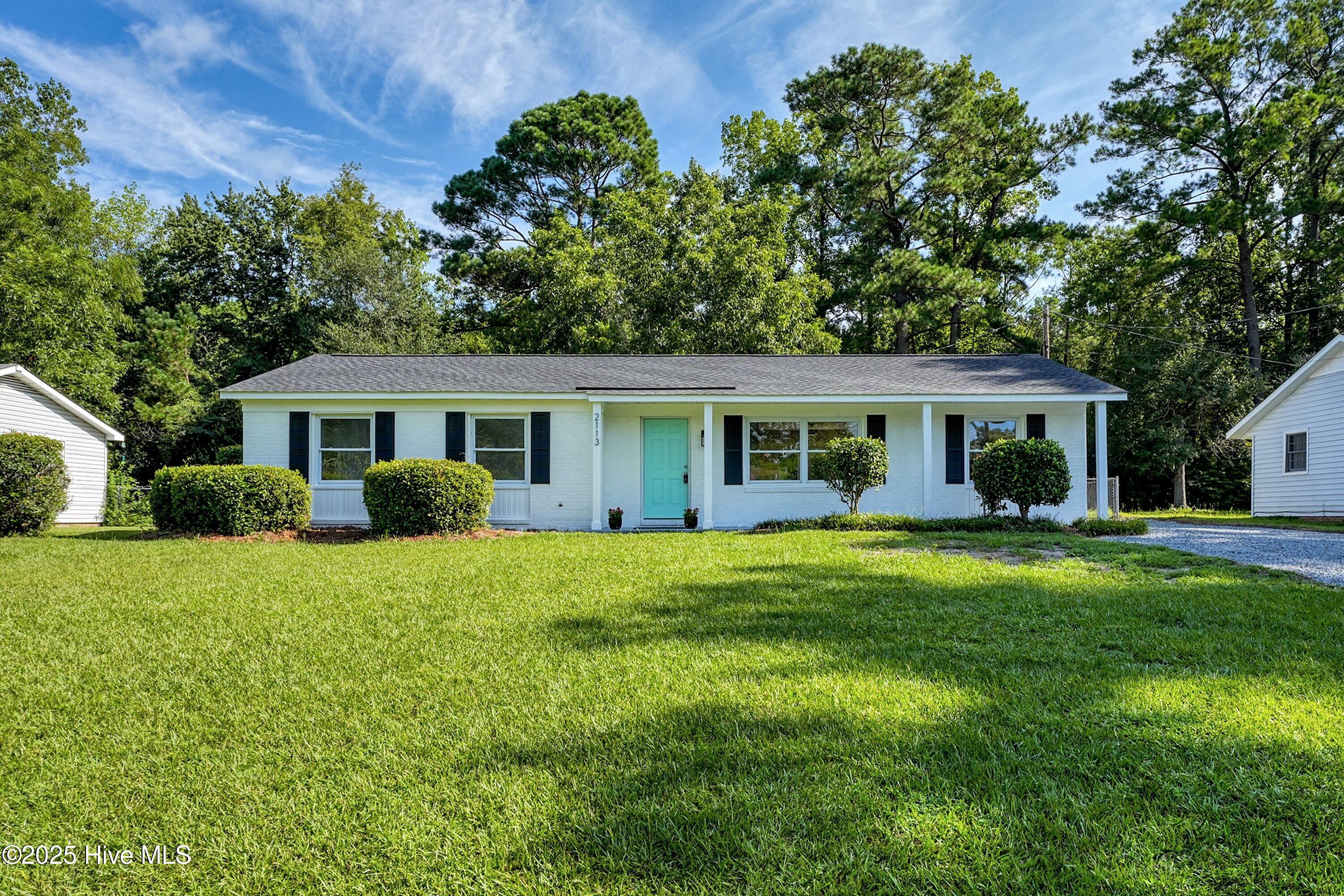 2113 Shirley Road Property Photo 1