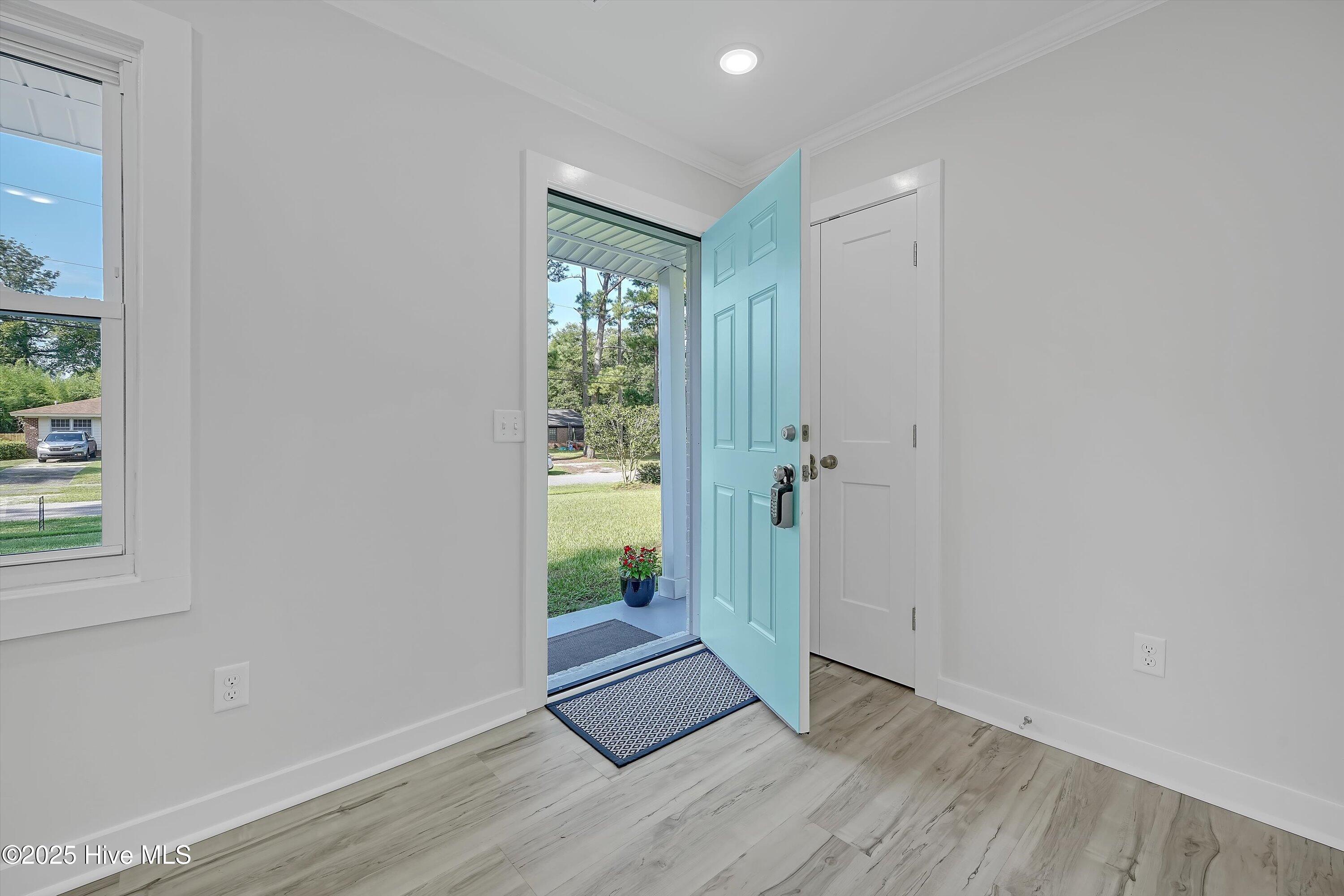 2113 Shirley Road Property Photo 4