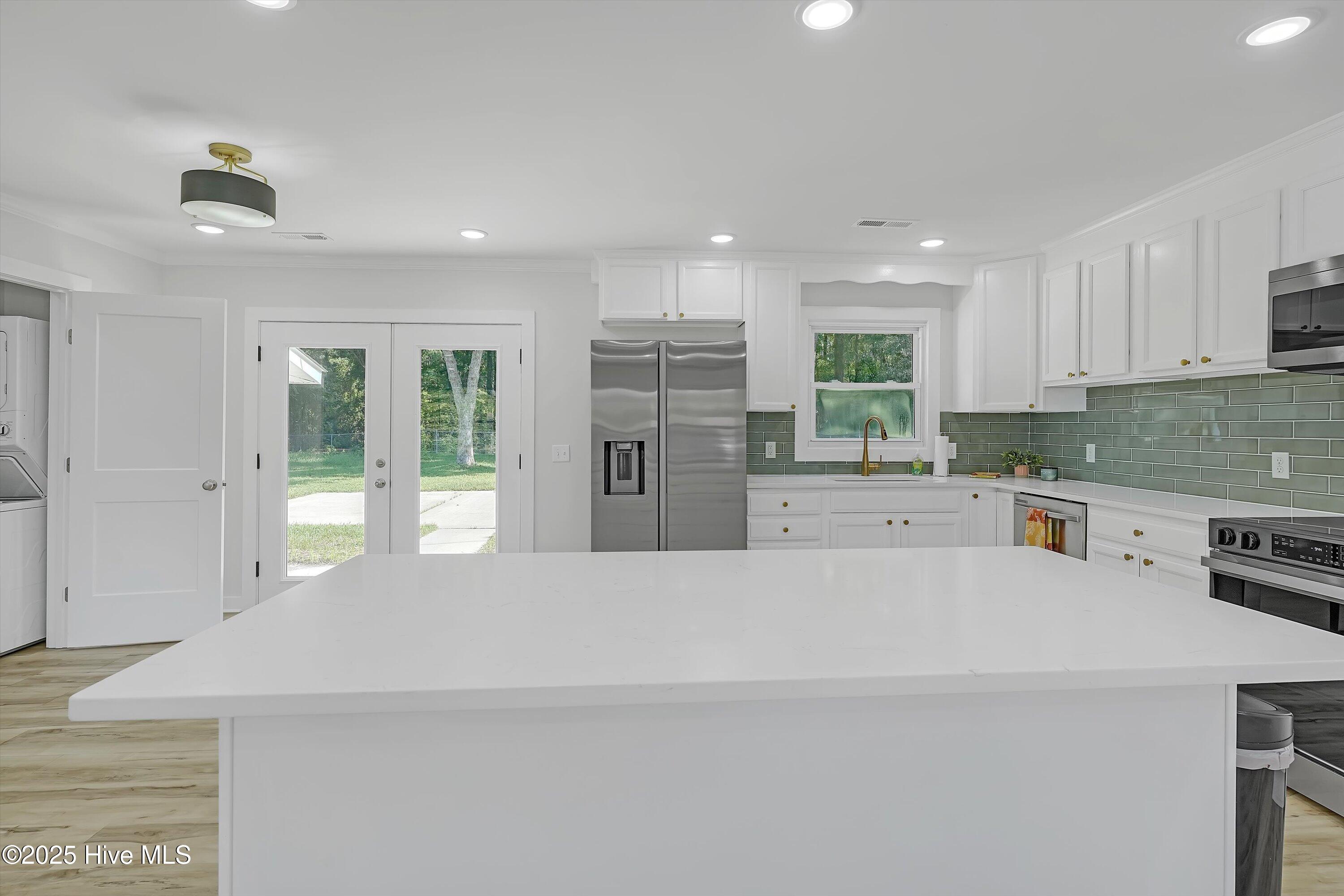 2113 Shirley Road Property Photo 12