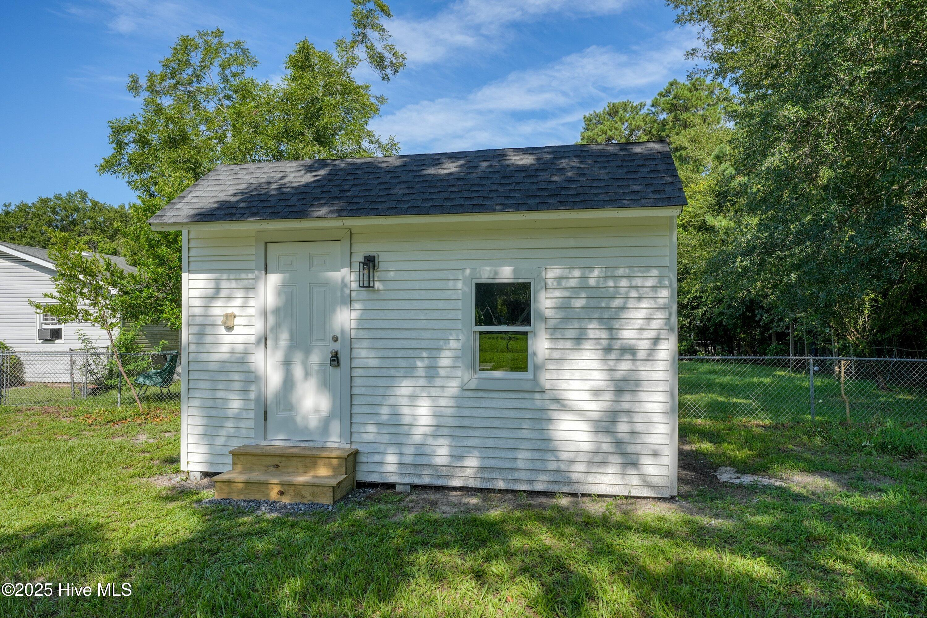 2113 Shirley Road Property Photo 23