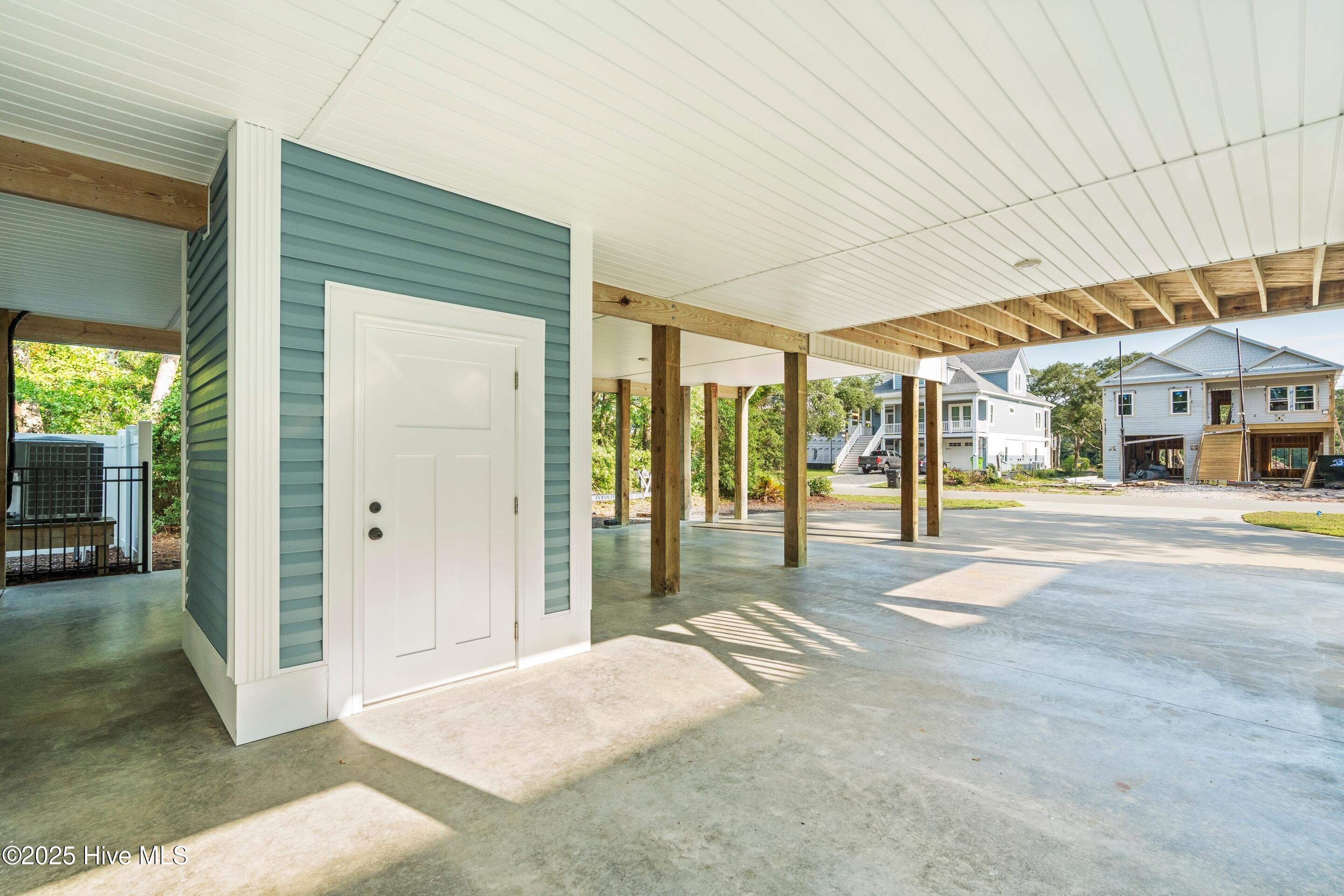 305 E Yacht Drive Property Photo 29