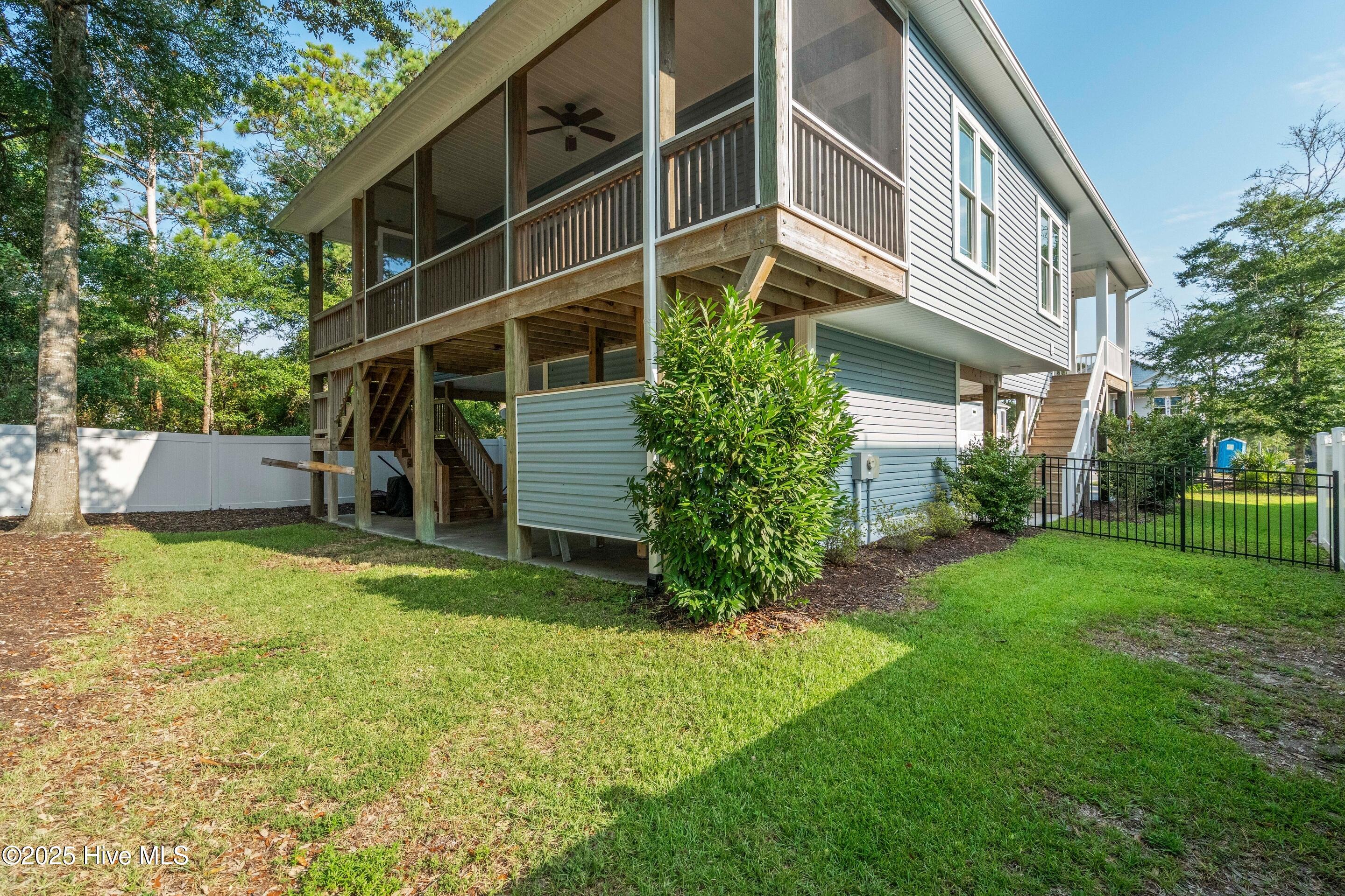 305 E Yacht Drive Property Photo 37