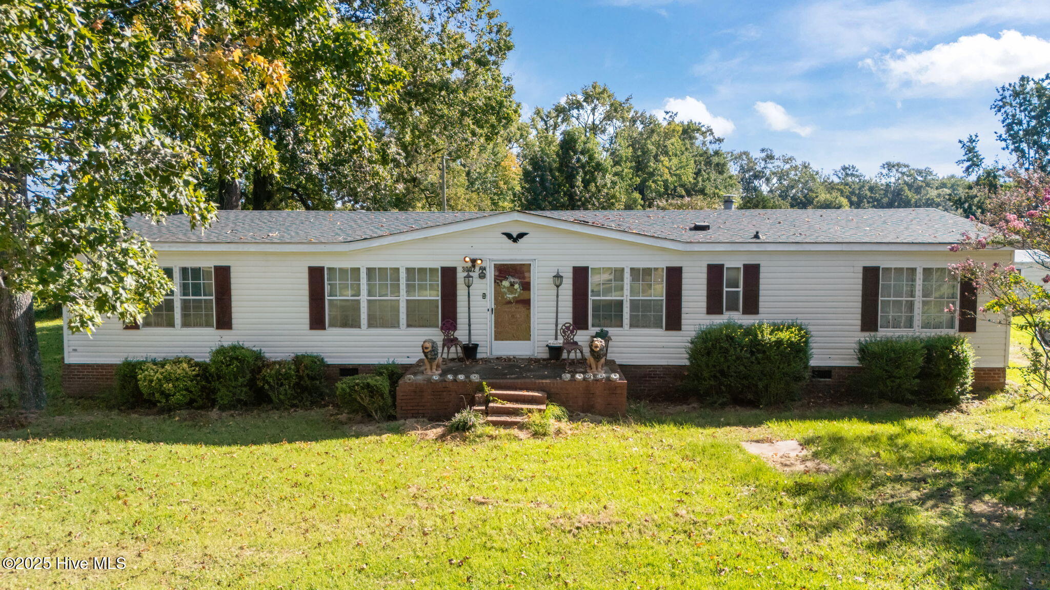 3002 Nc 33 Property Photo 1