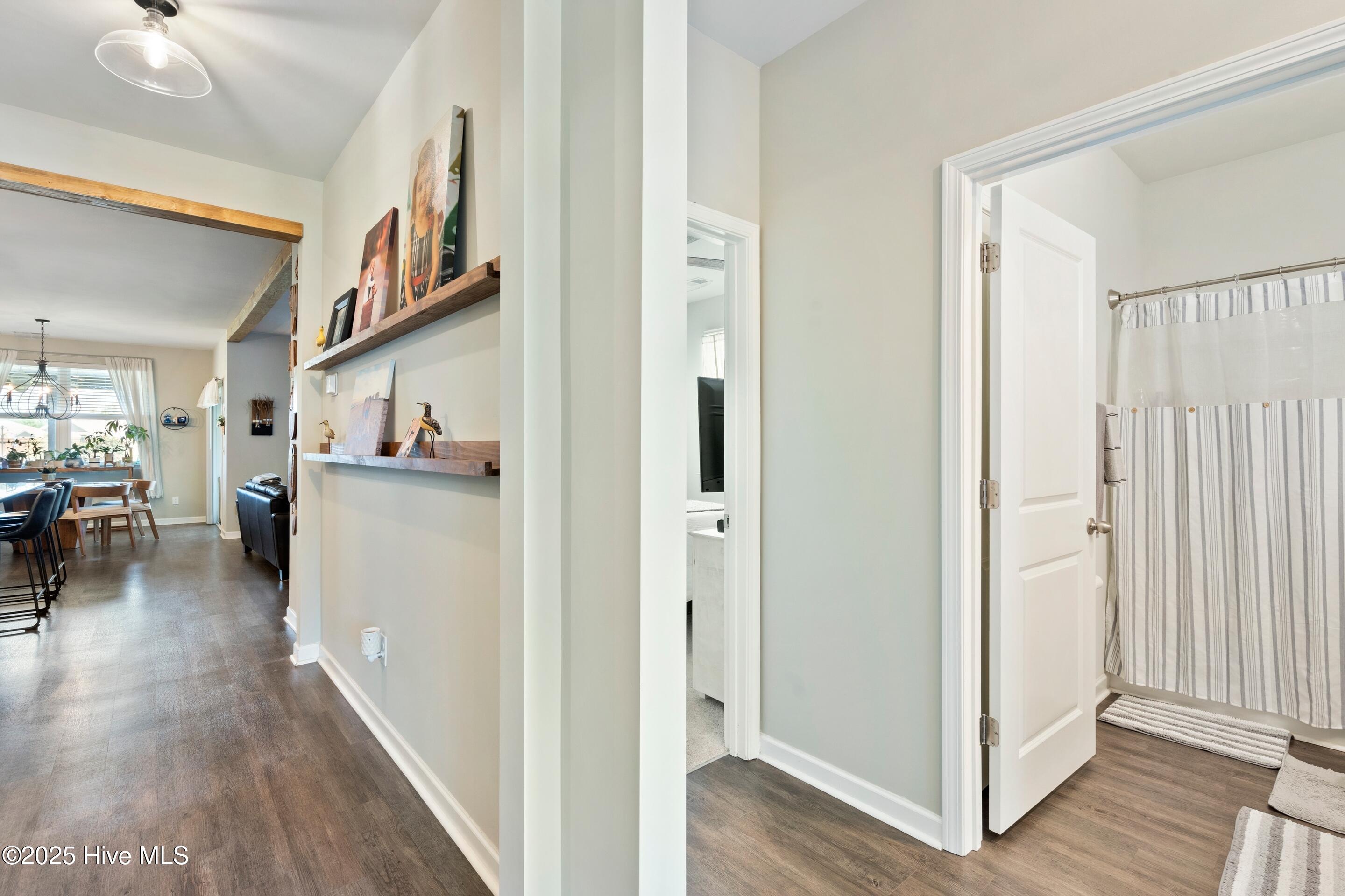 3318 Hemlock Way Property Photo 8