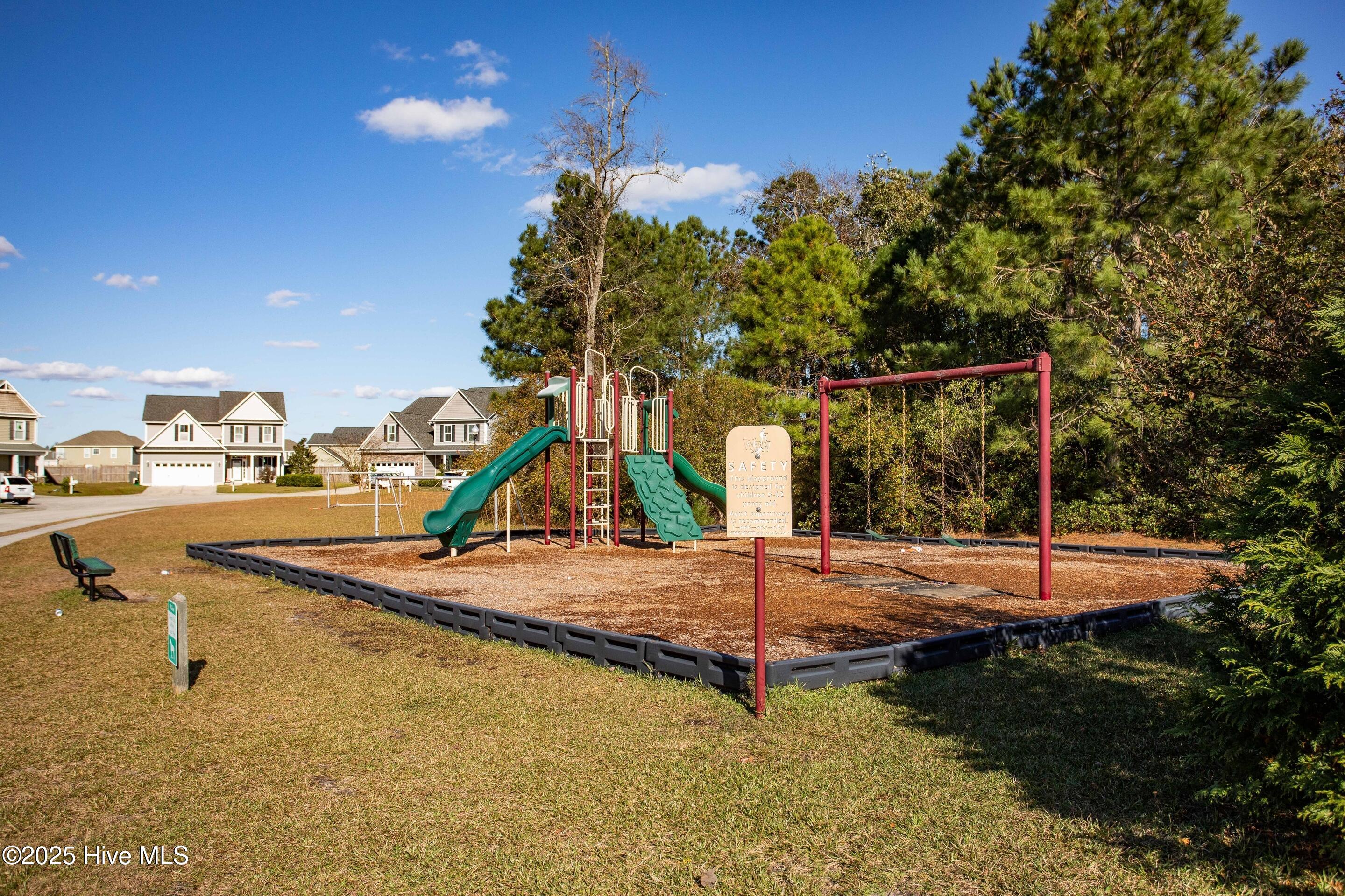 3318 Hemlock Way Property Photo 45