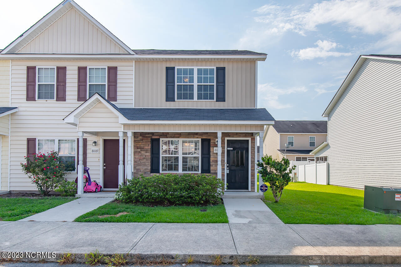 8011 Banister Loop Property Photo 1